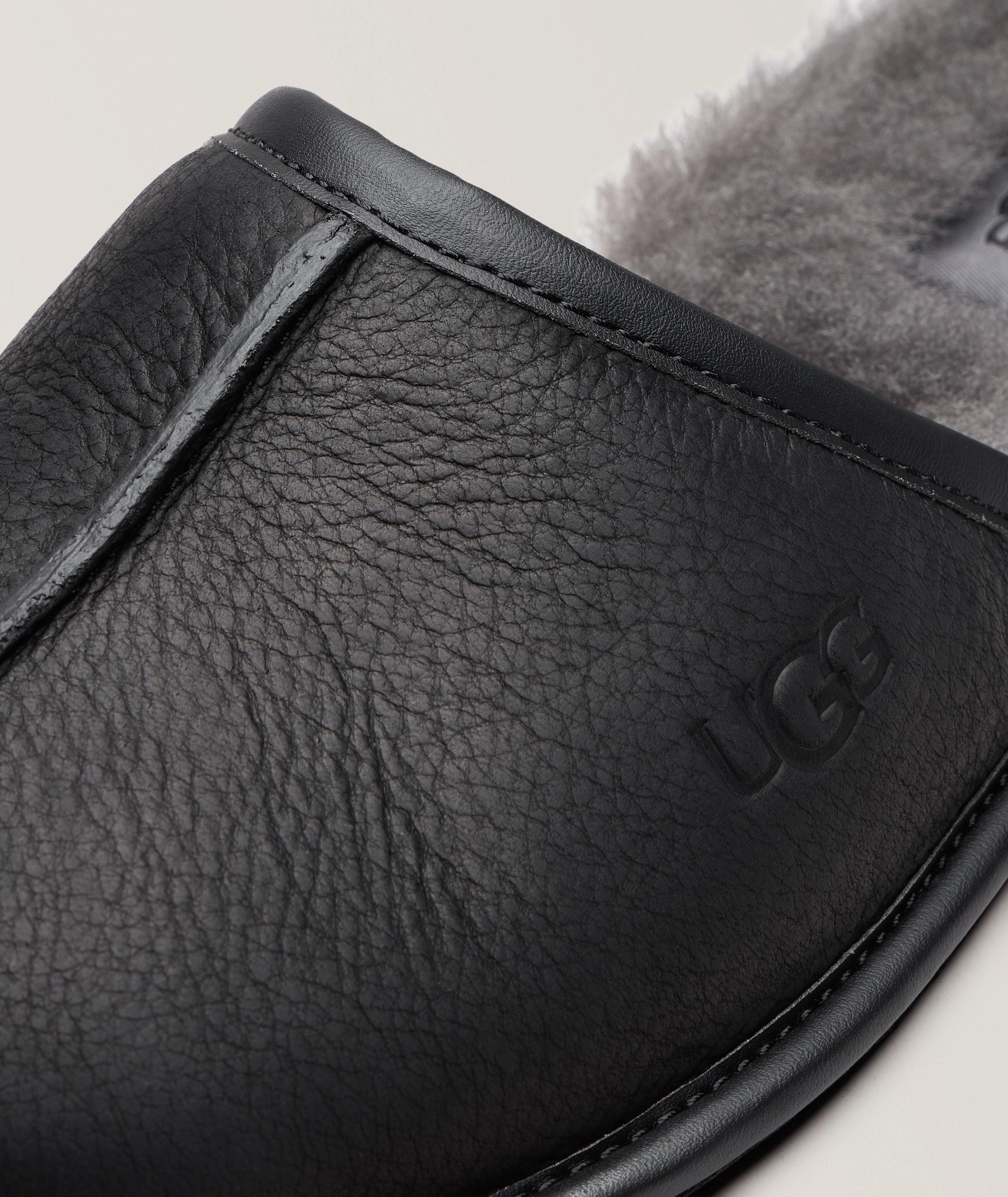 UGG BLK NUBUCK SCUFF SHEARLING SLIPPER image 2