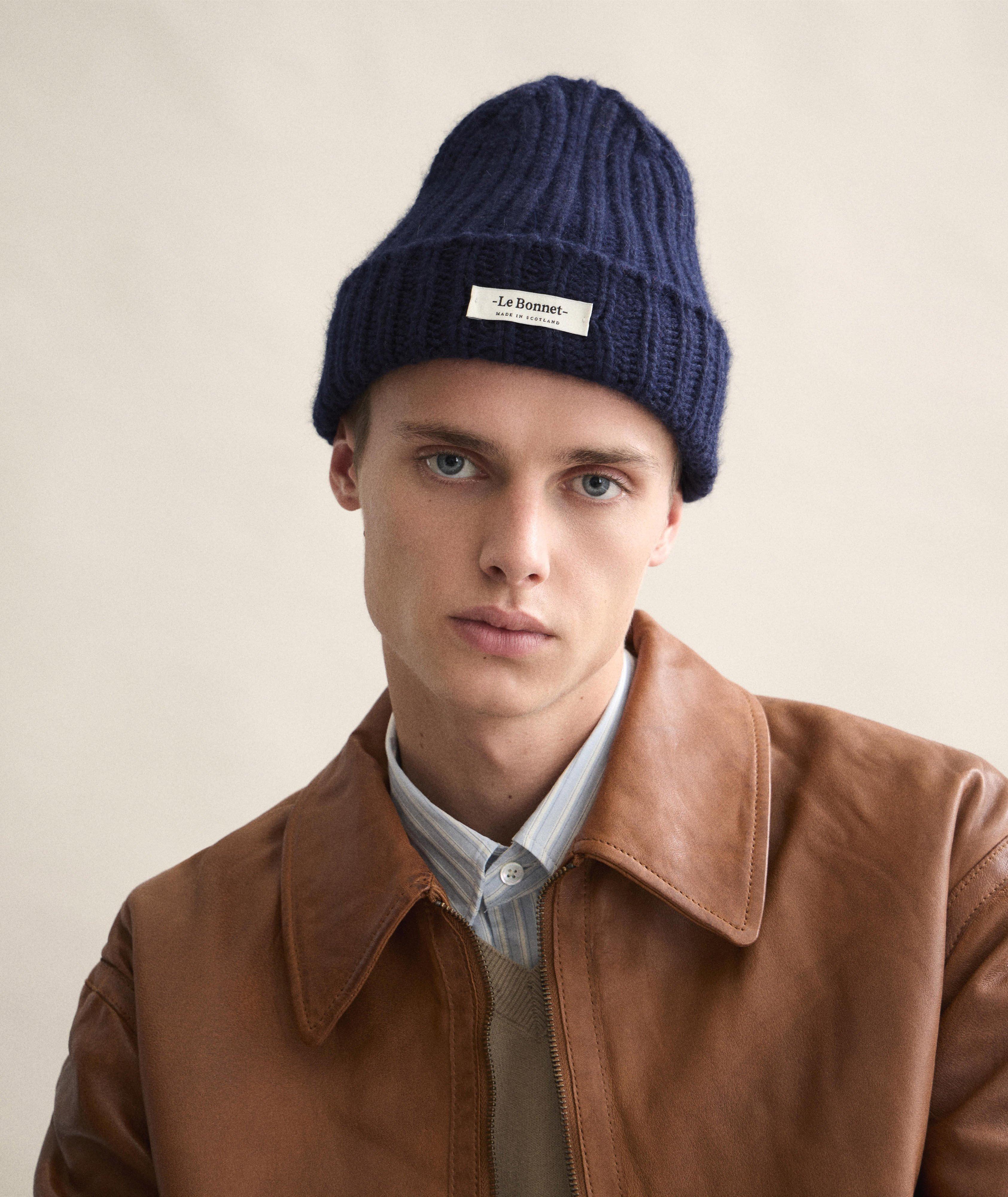 Tuque en lainage avec logo image 1