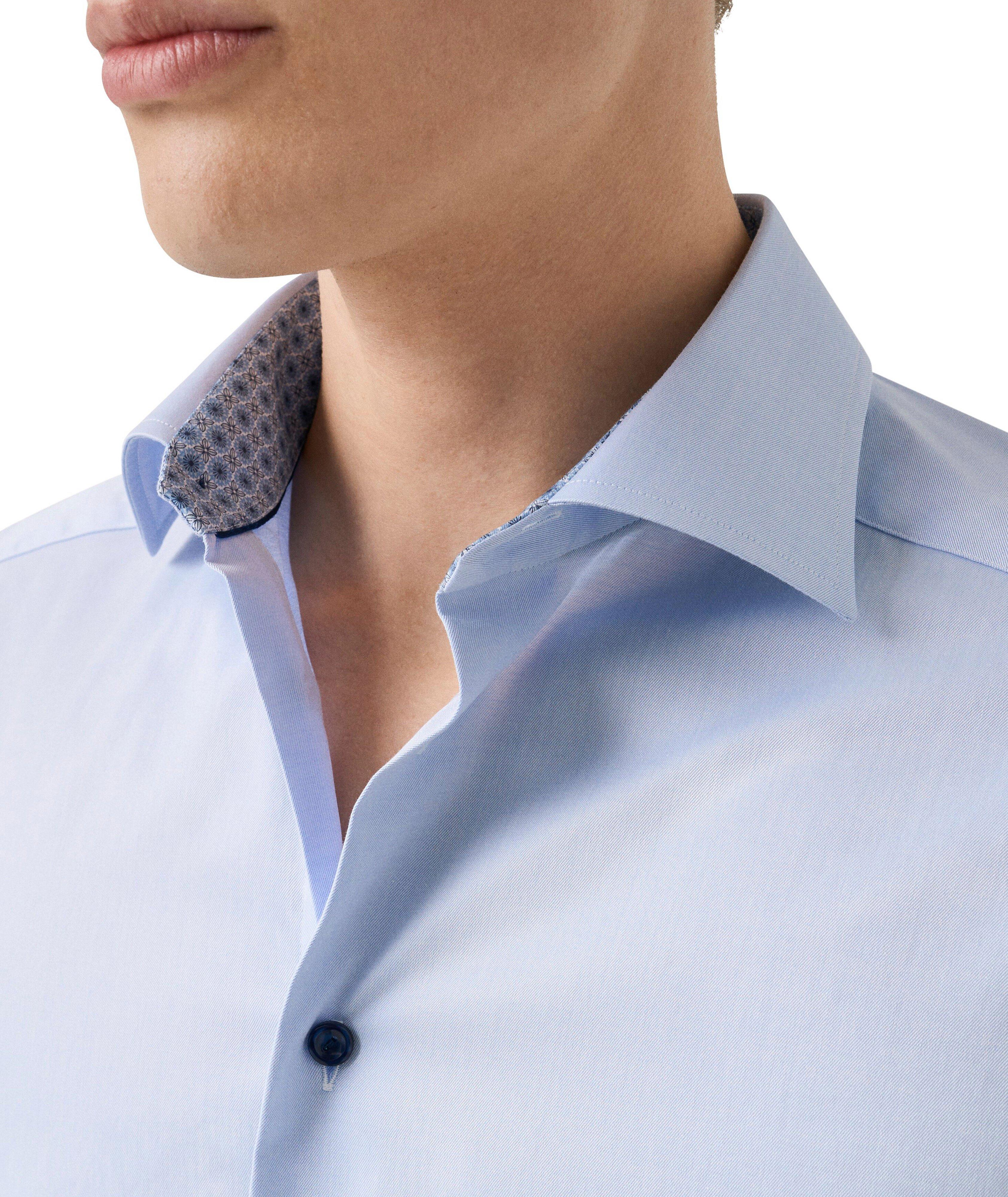 Chemise habillée en twill de coupe contemporaine image 4