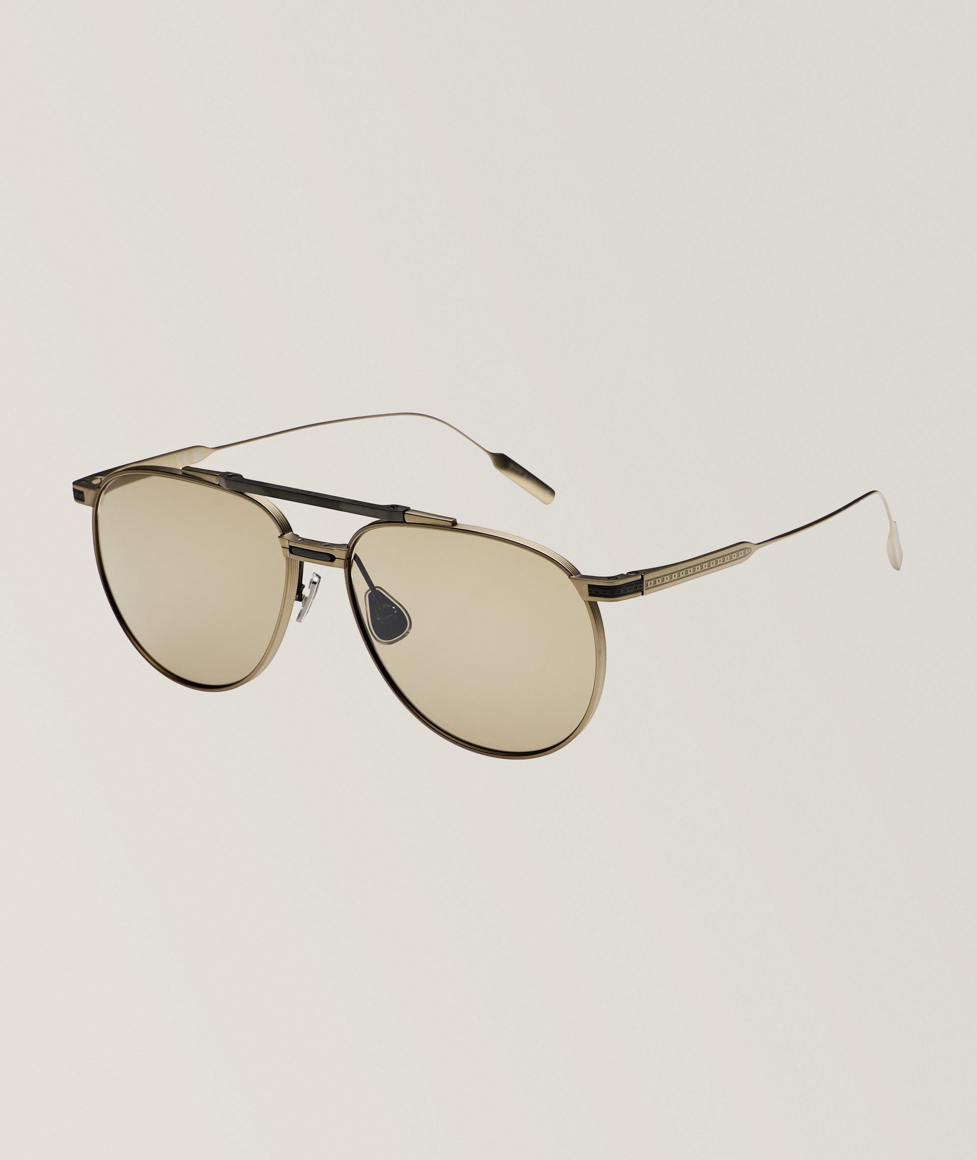 Lunettes de soleil de style aviateur en titane image 0