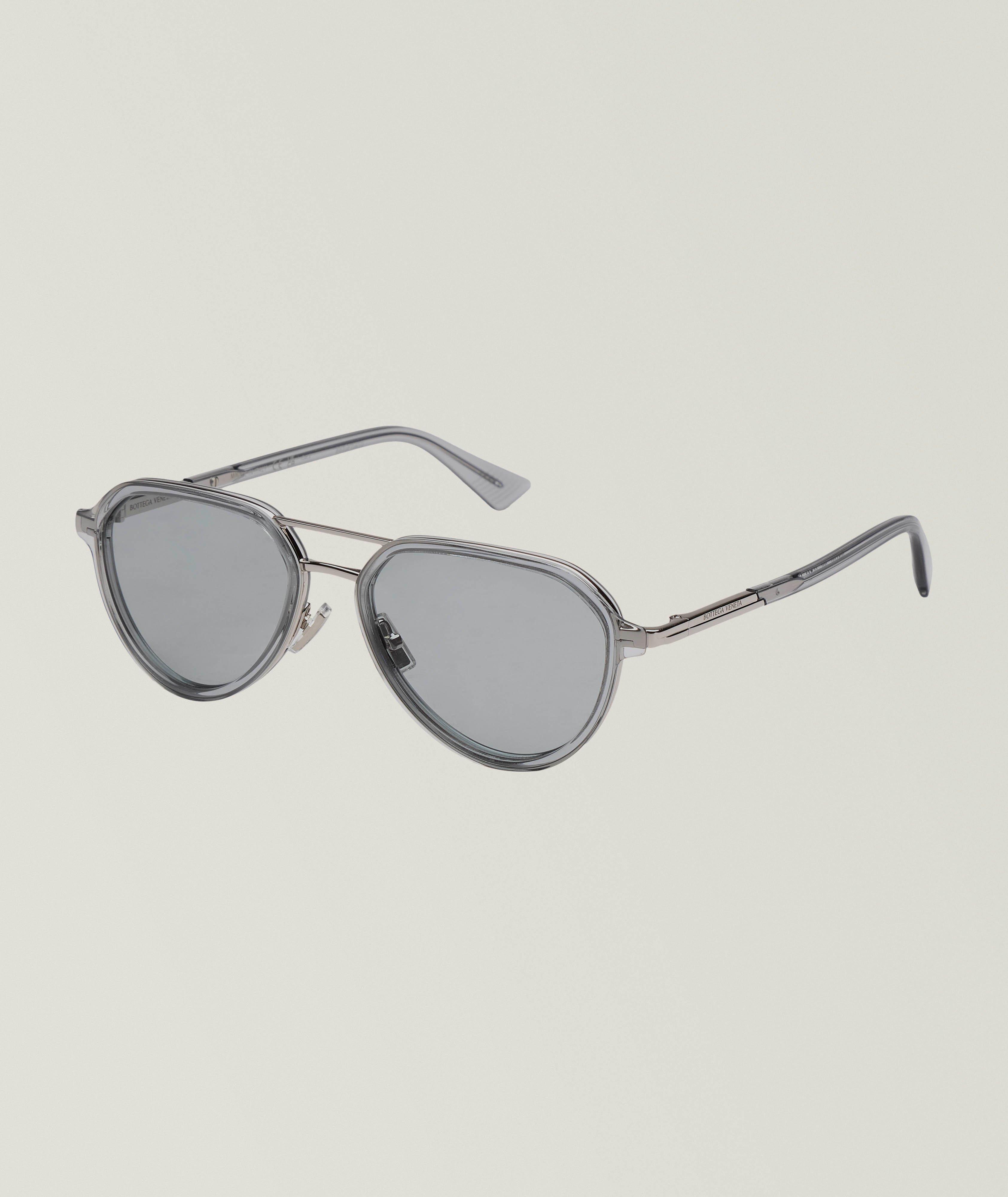 Thumbnail to select image 1