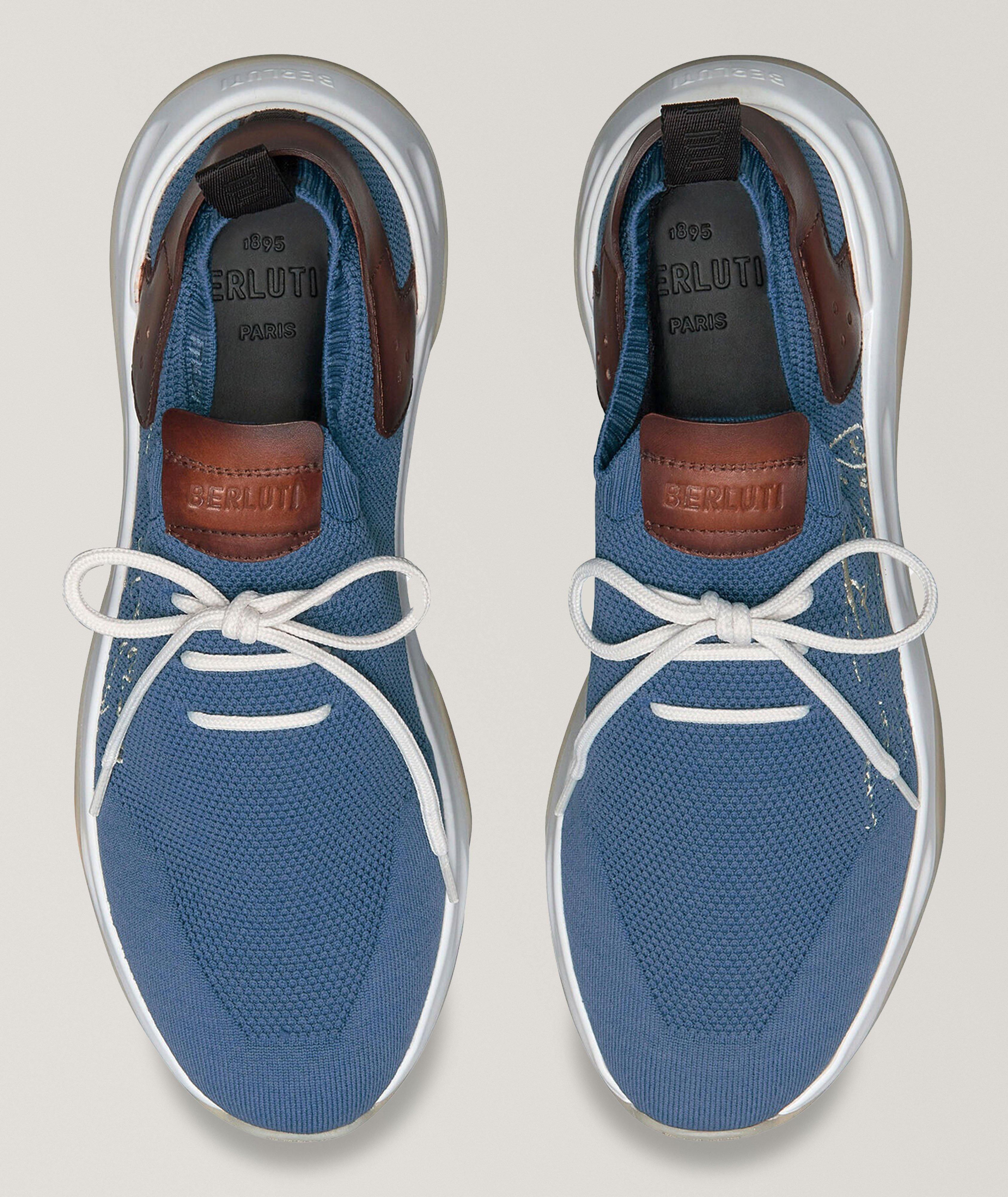 Thumbnail to select image 2