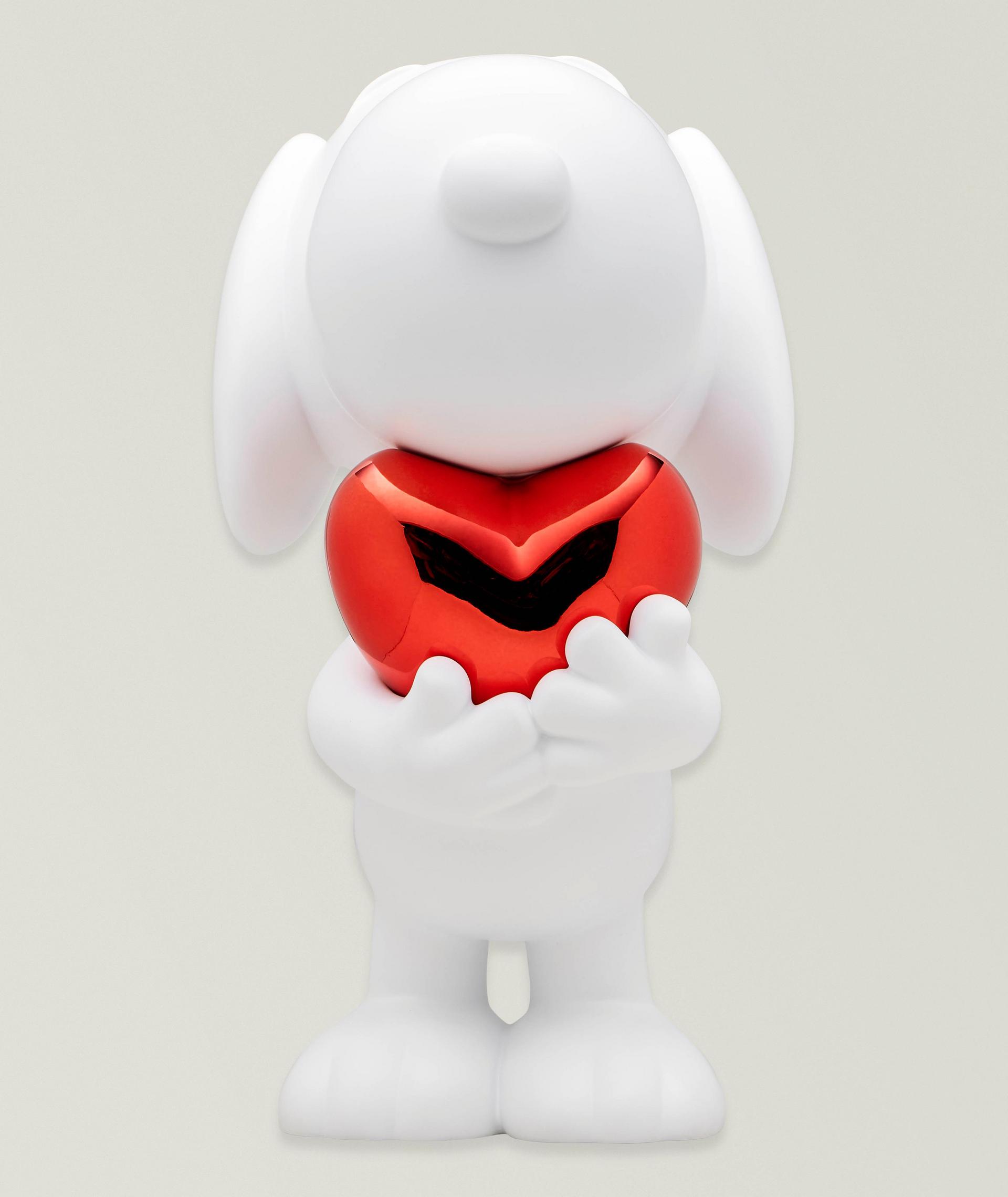 Snoopy With Heart Figurine  image 0