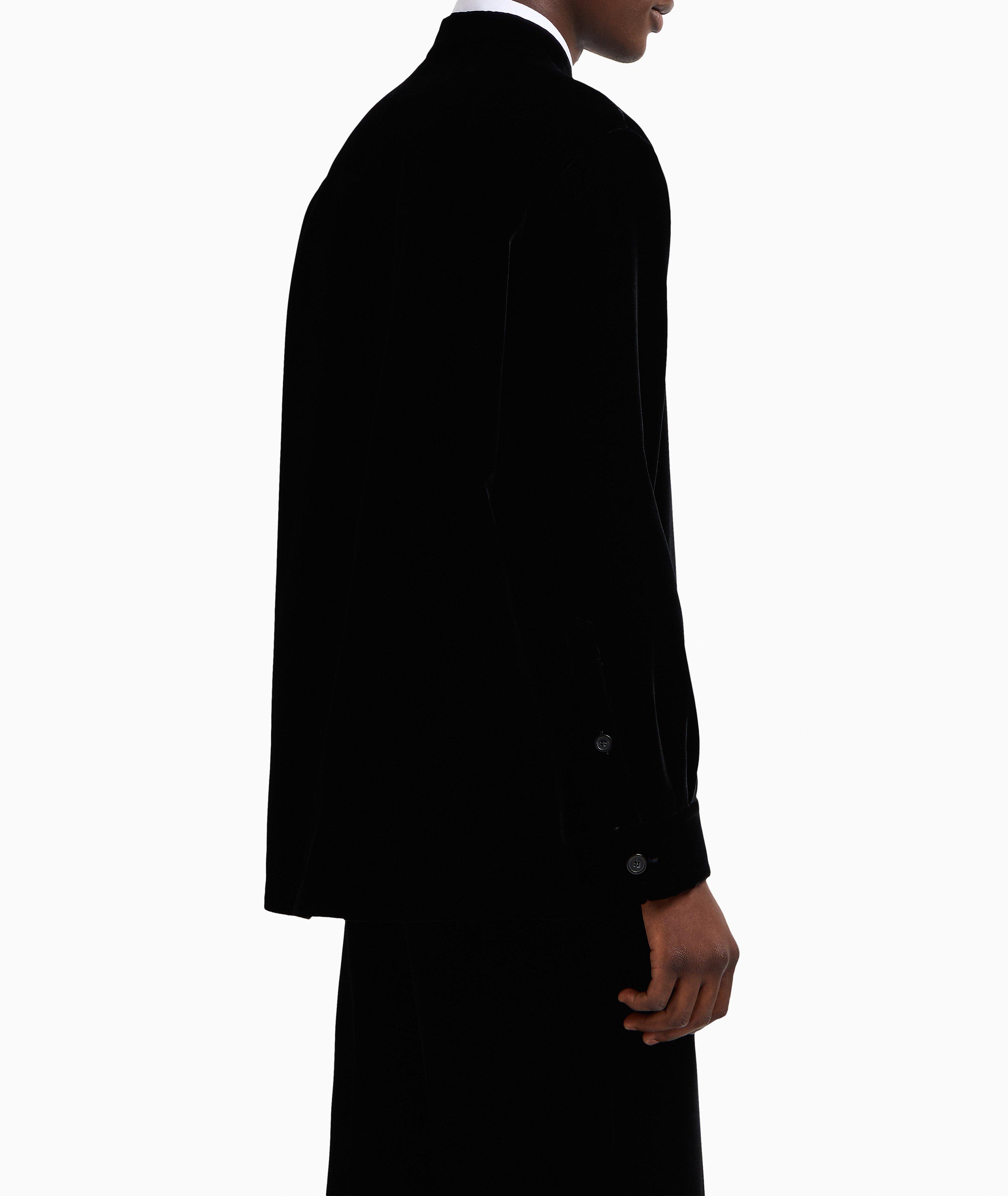 Thumbnail to select image 3