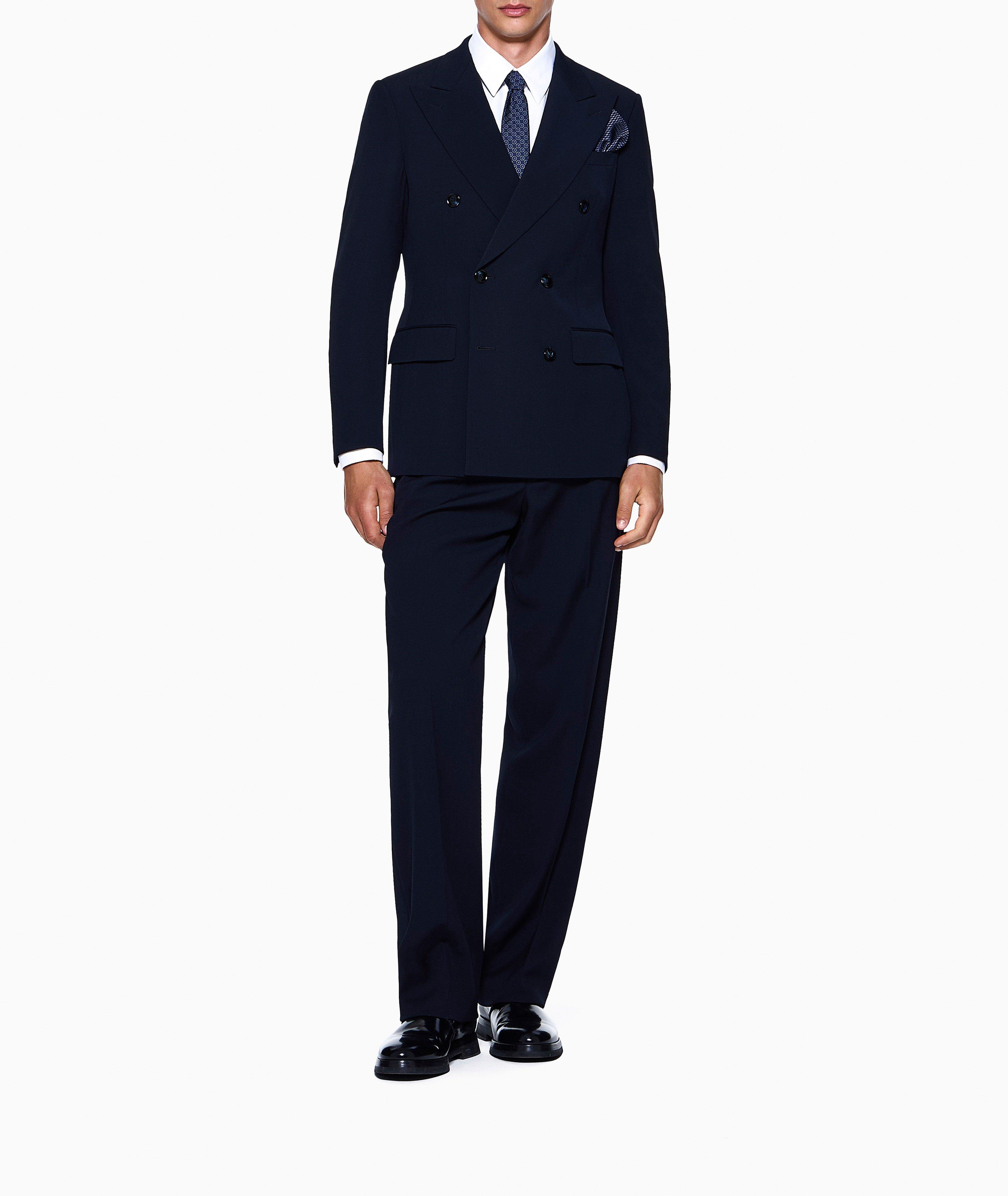 SUIT image 6