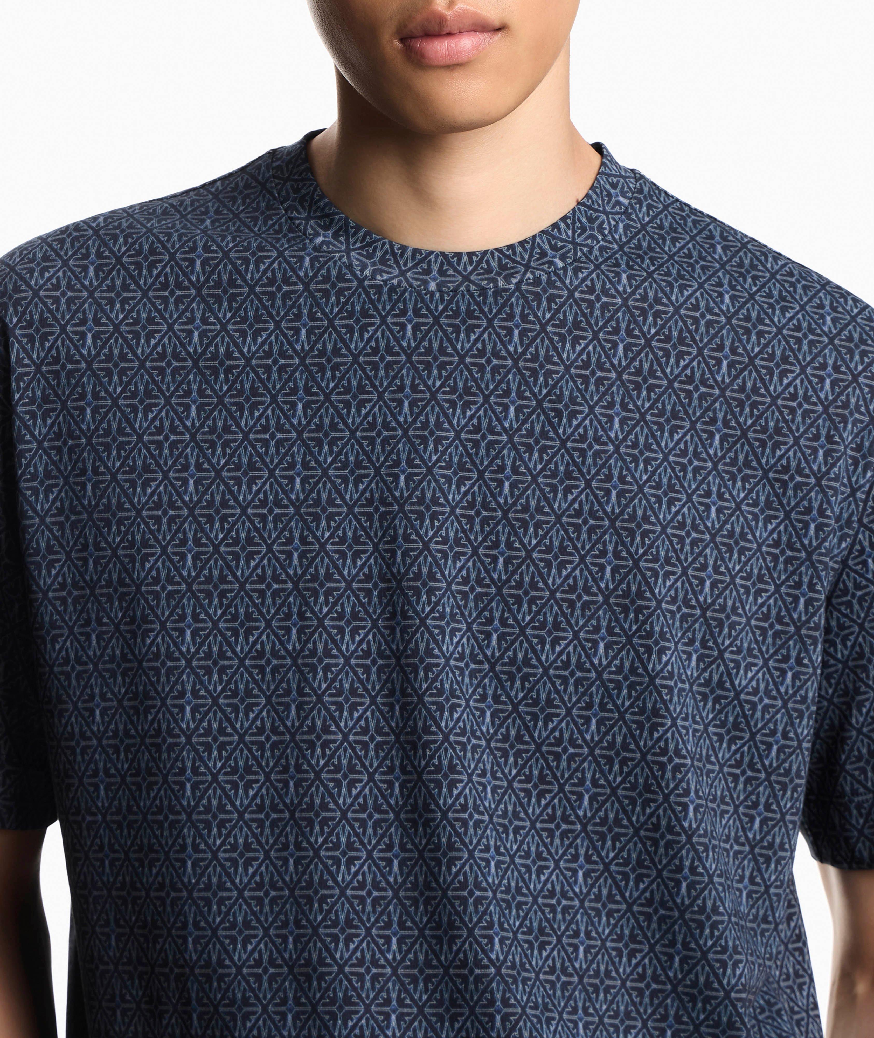 T-shirt à motif inspiré des majoliques, collection ASV axée sur la durabilité image 3