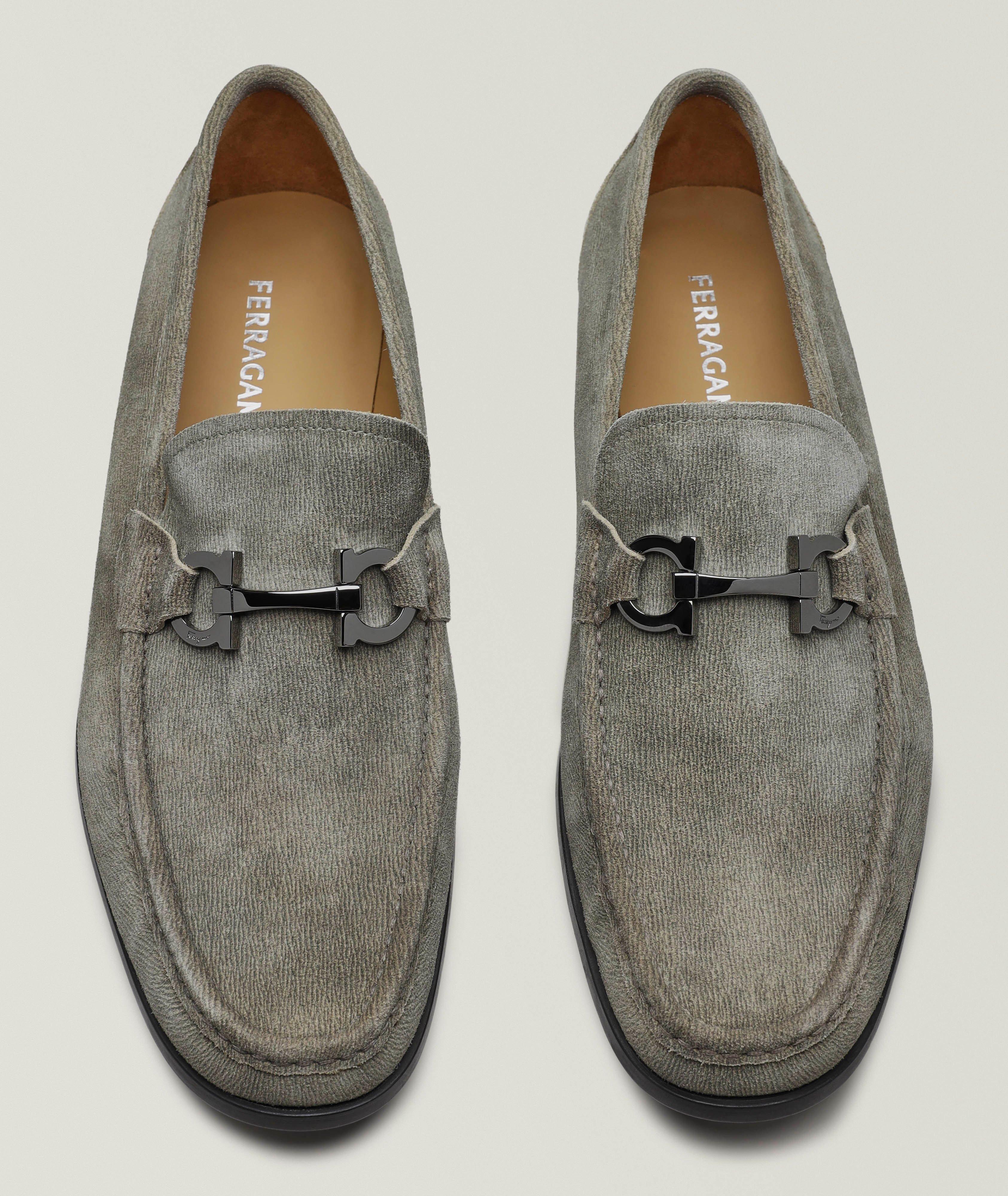 Thumbnail to select image 2