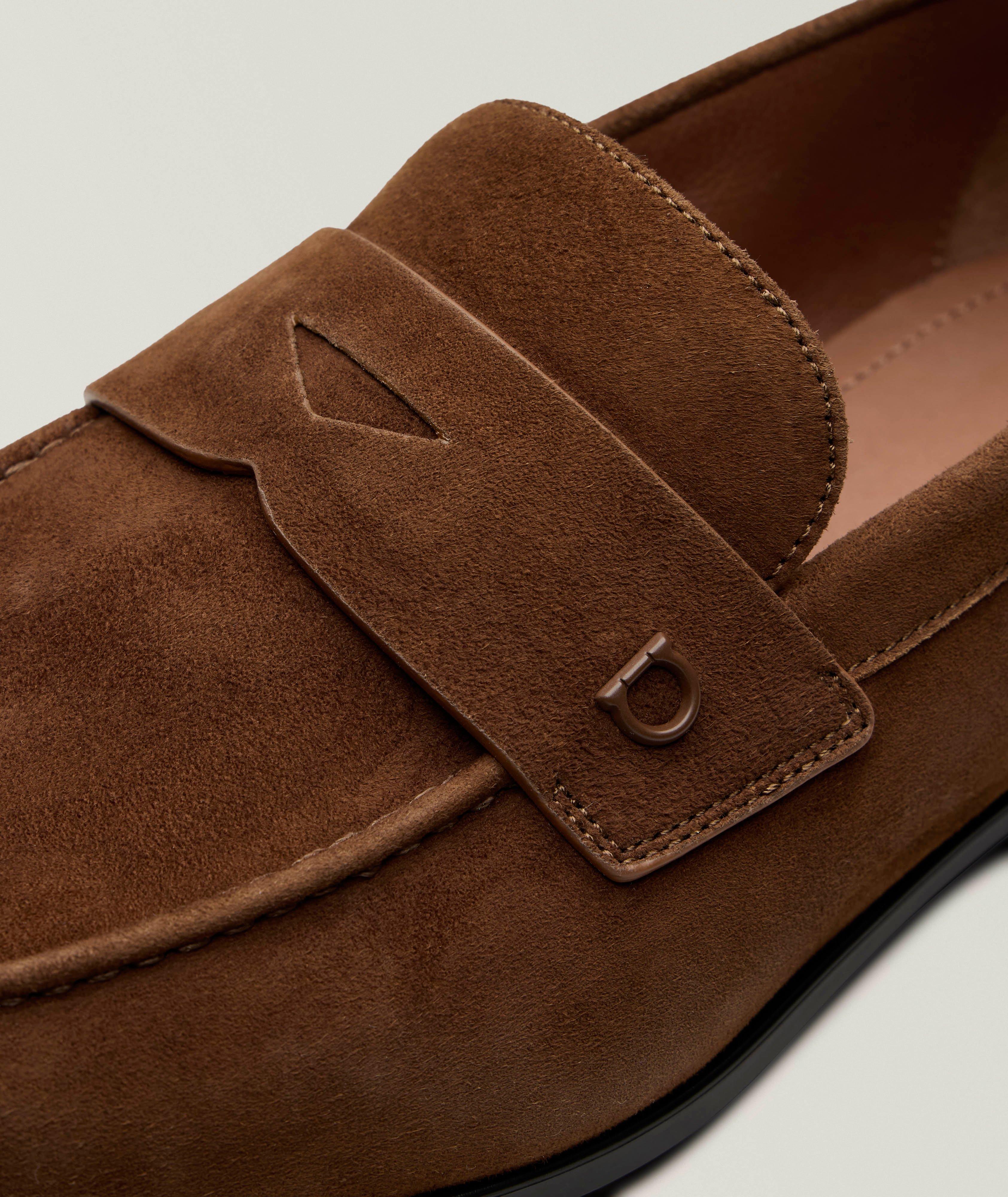 Thumbnail to select image 3