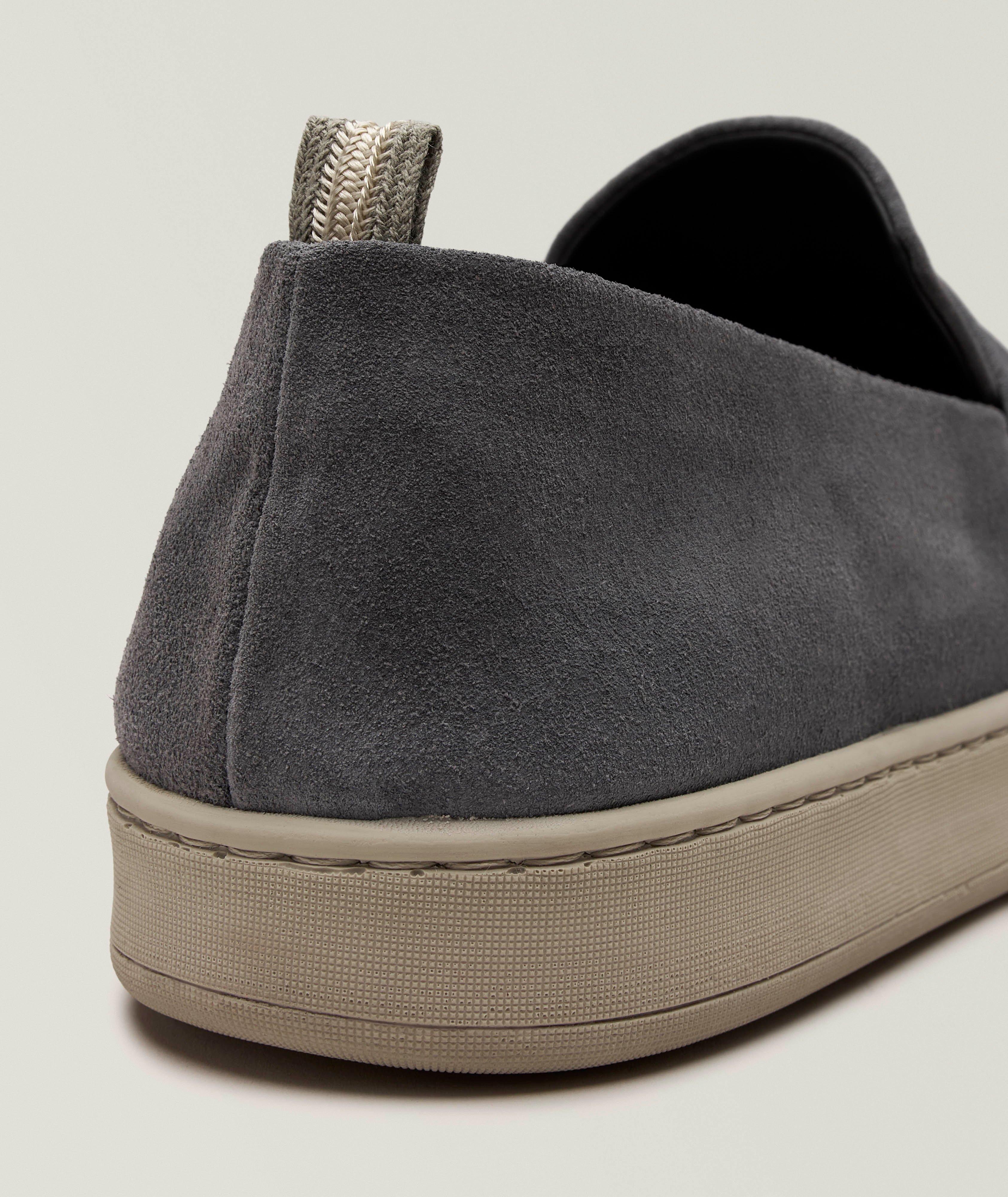 Thumbnail to select image 3