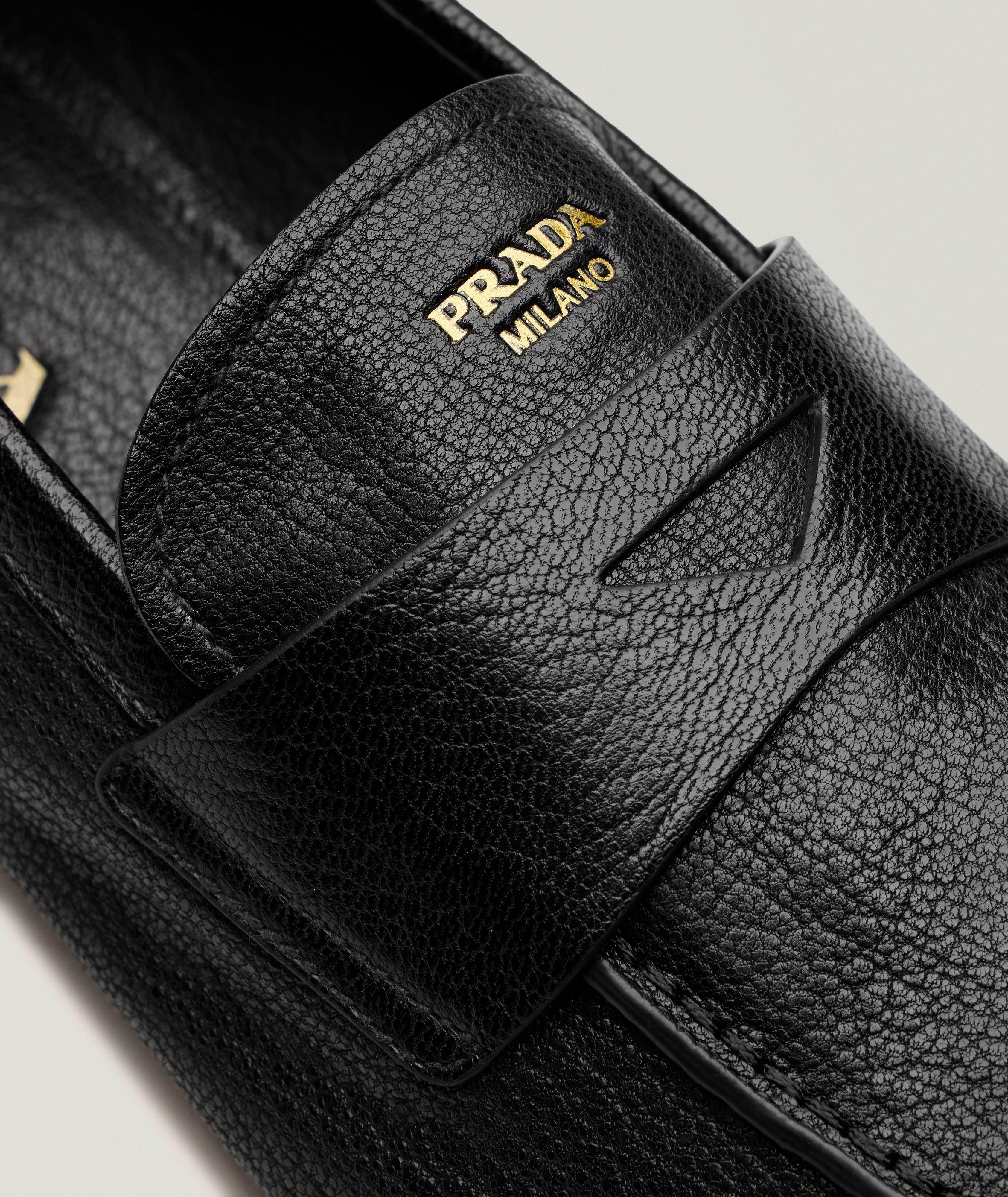 Thumbnail to select image 3