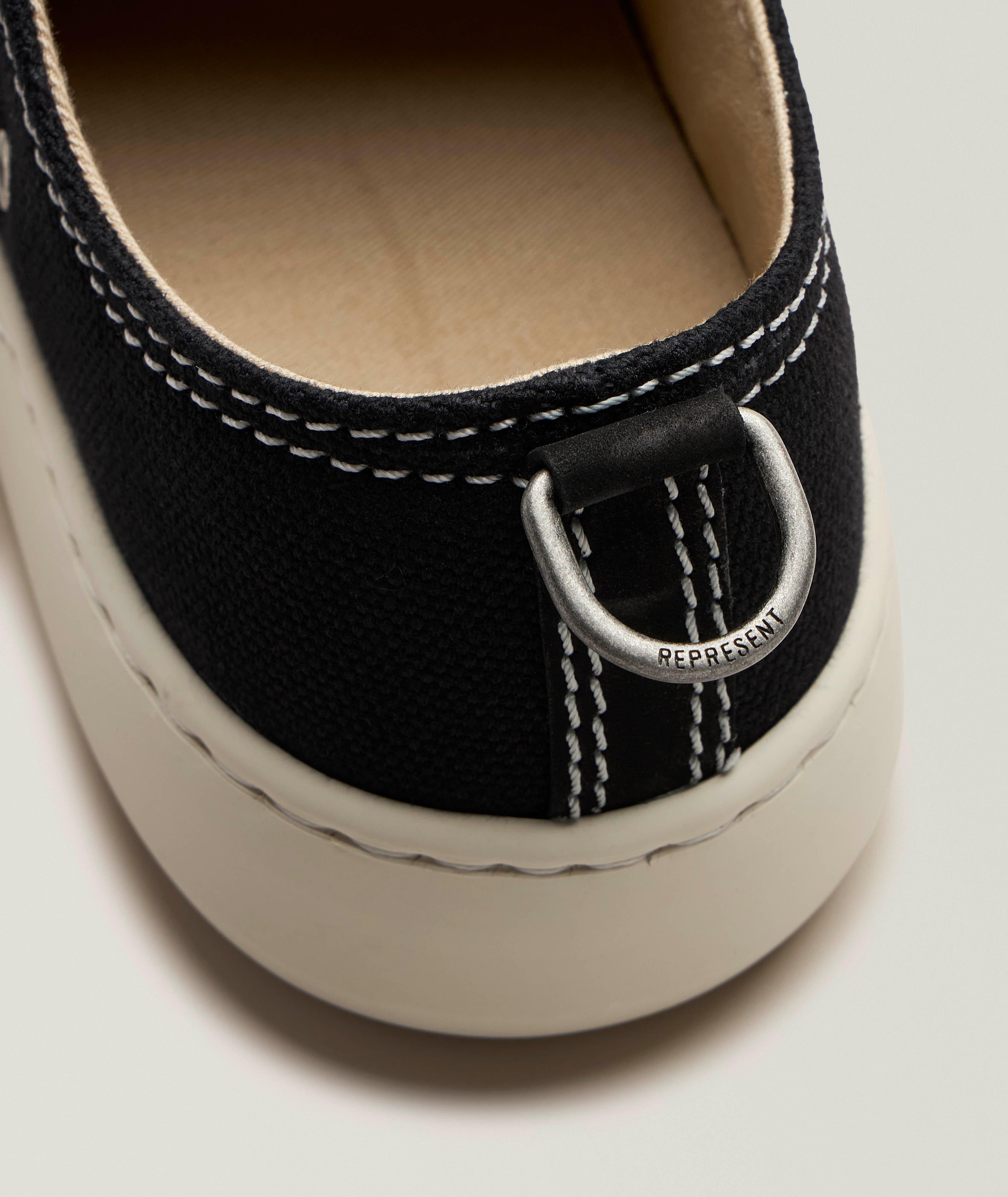 Thumbnail to select image 3