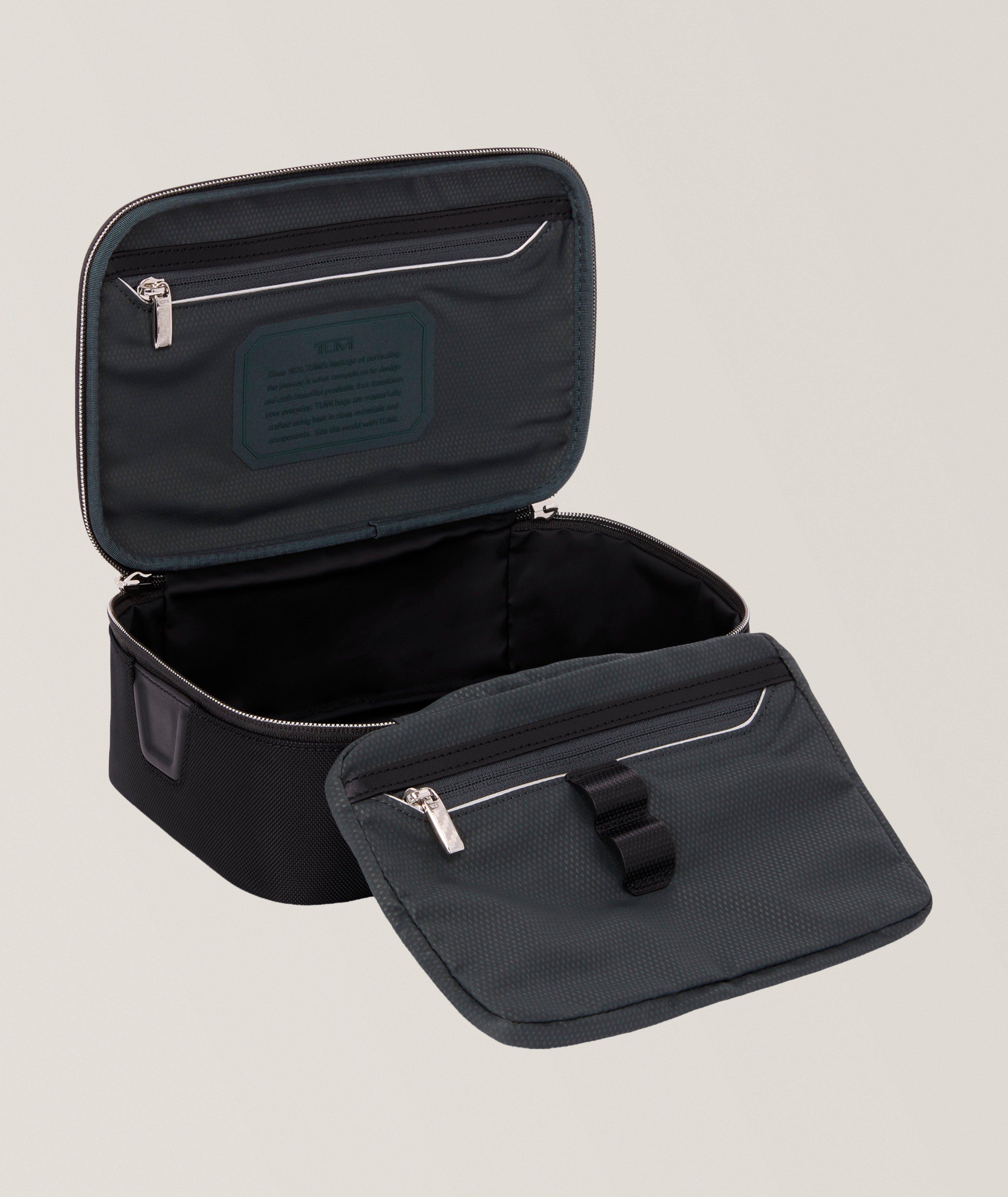 Arrive Richards Travel Kit  image 1