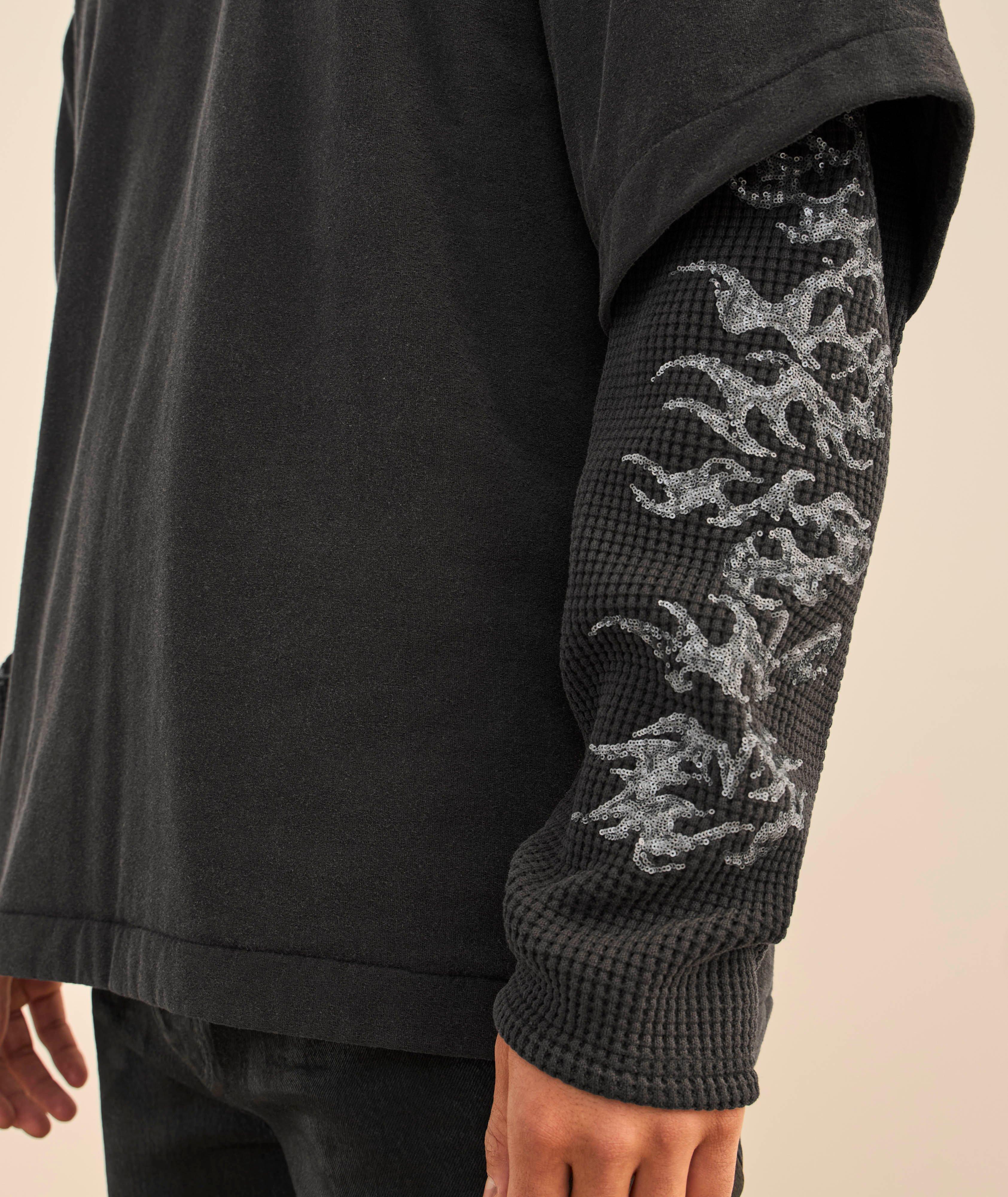 T-shirt paillettes flammes superposées maille gaufrée  image 4