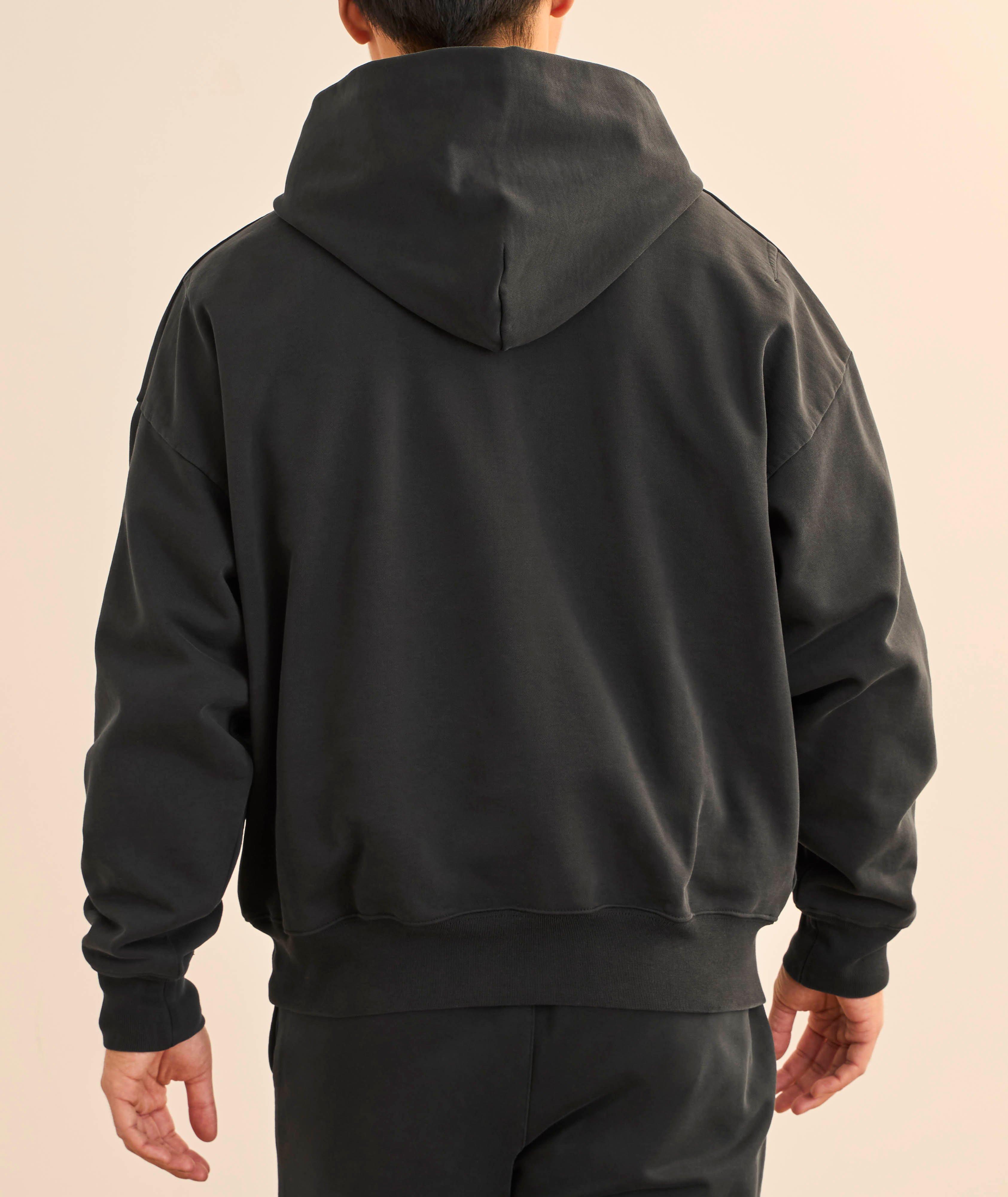 Thumbnail to select image 3