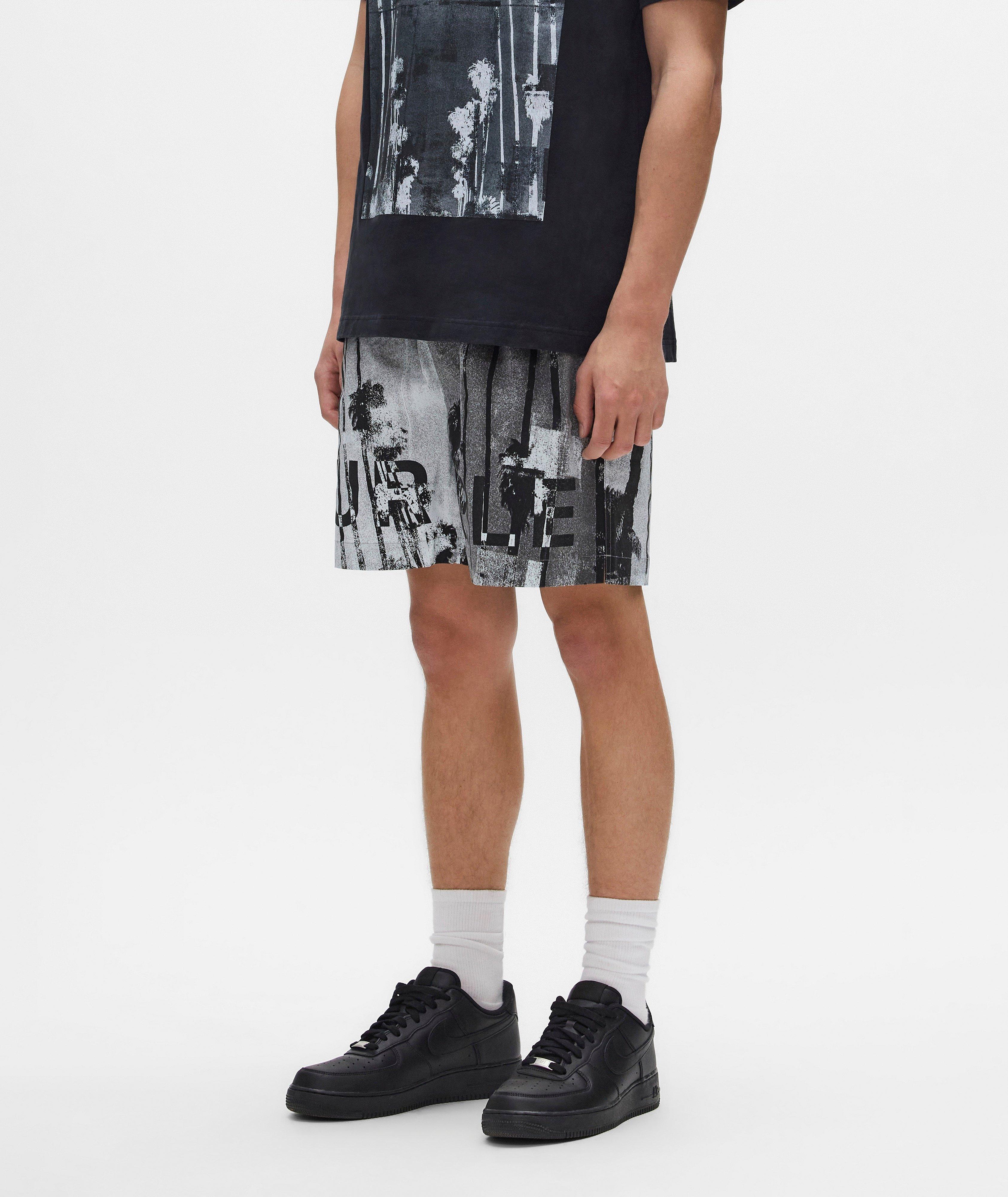 Shorts de bain imprimés palmiers image 3