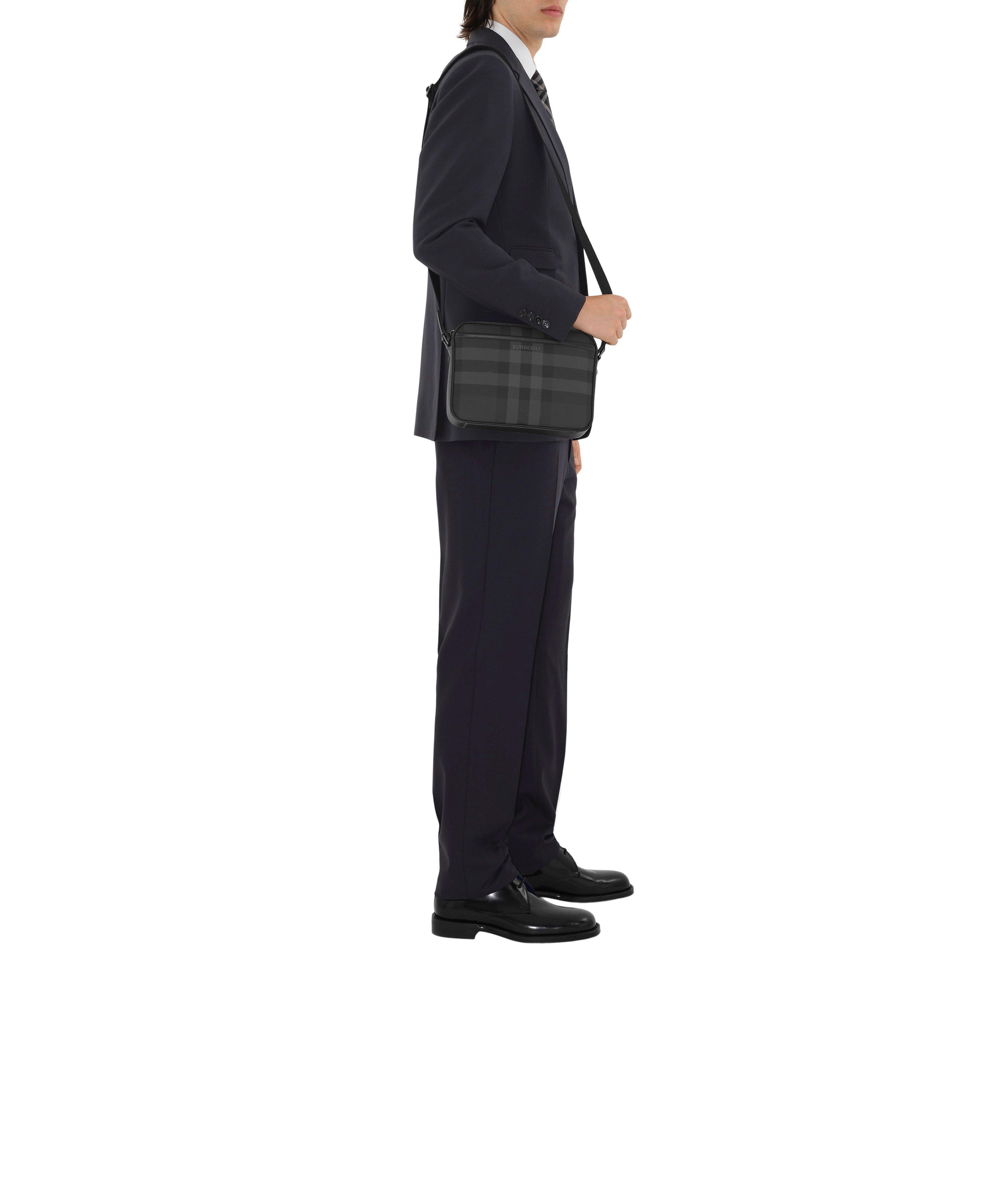 Thumbnail to select image 3