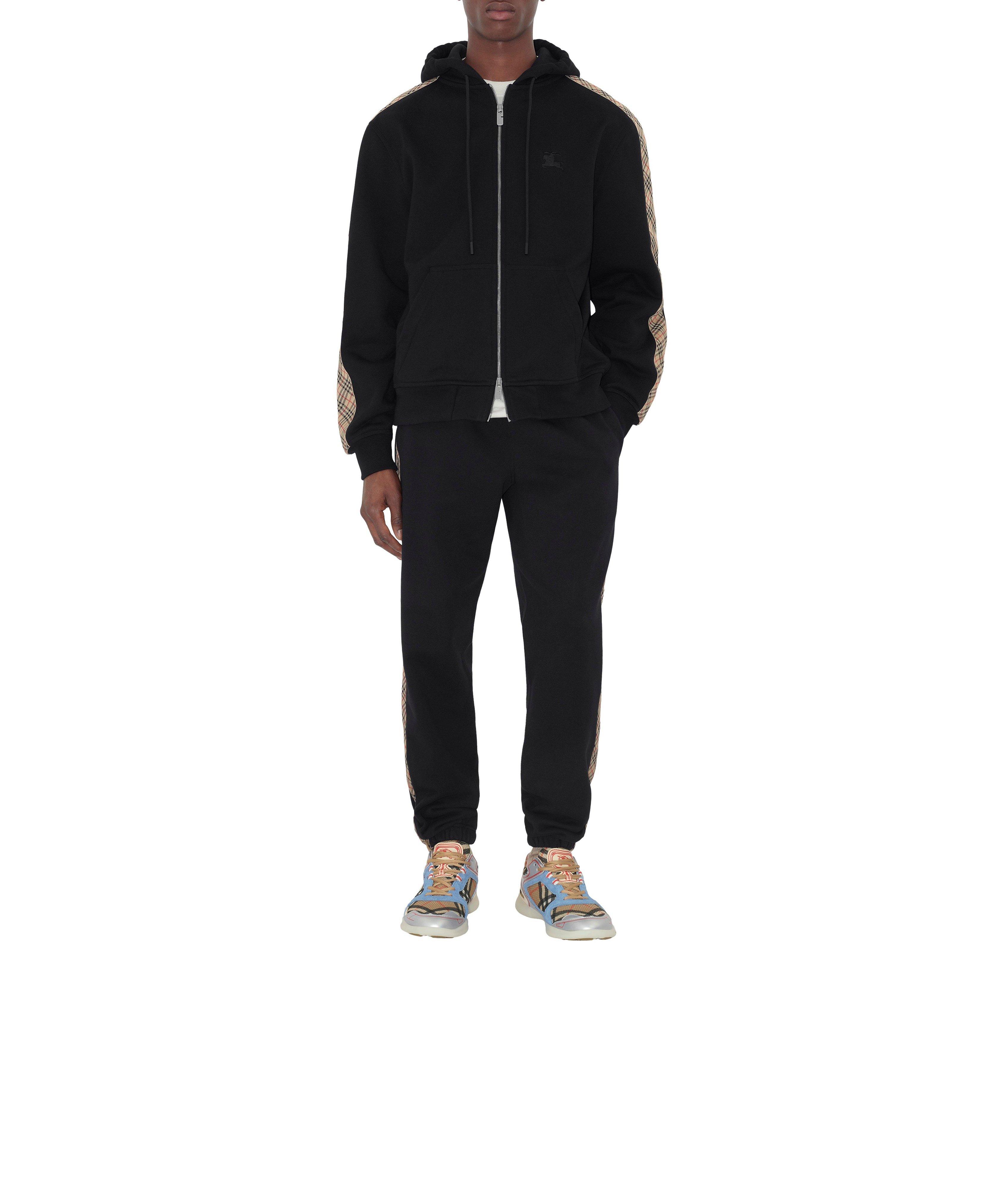 Thumbnail to select image 3