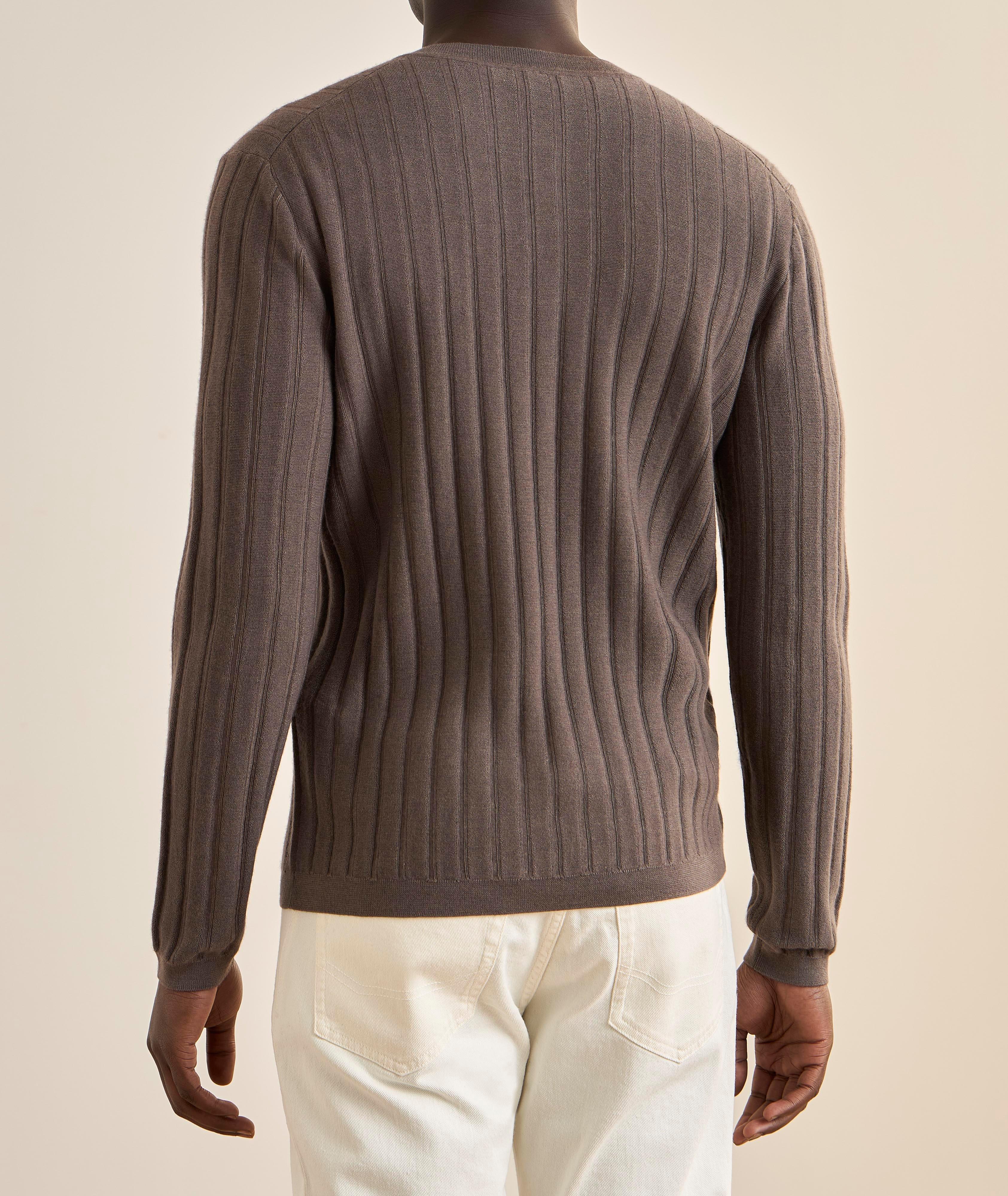 Thumbnail to select image 3