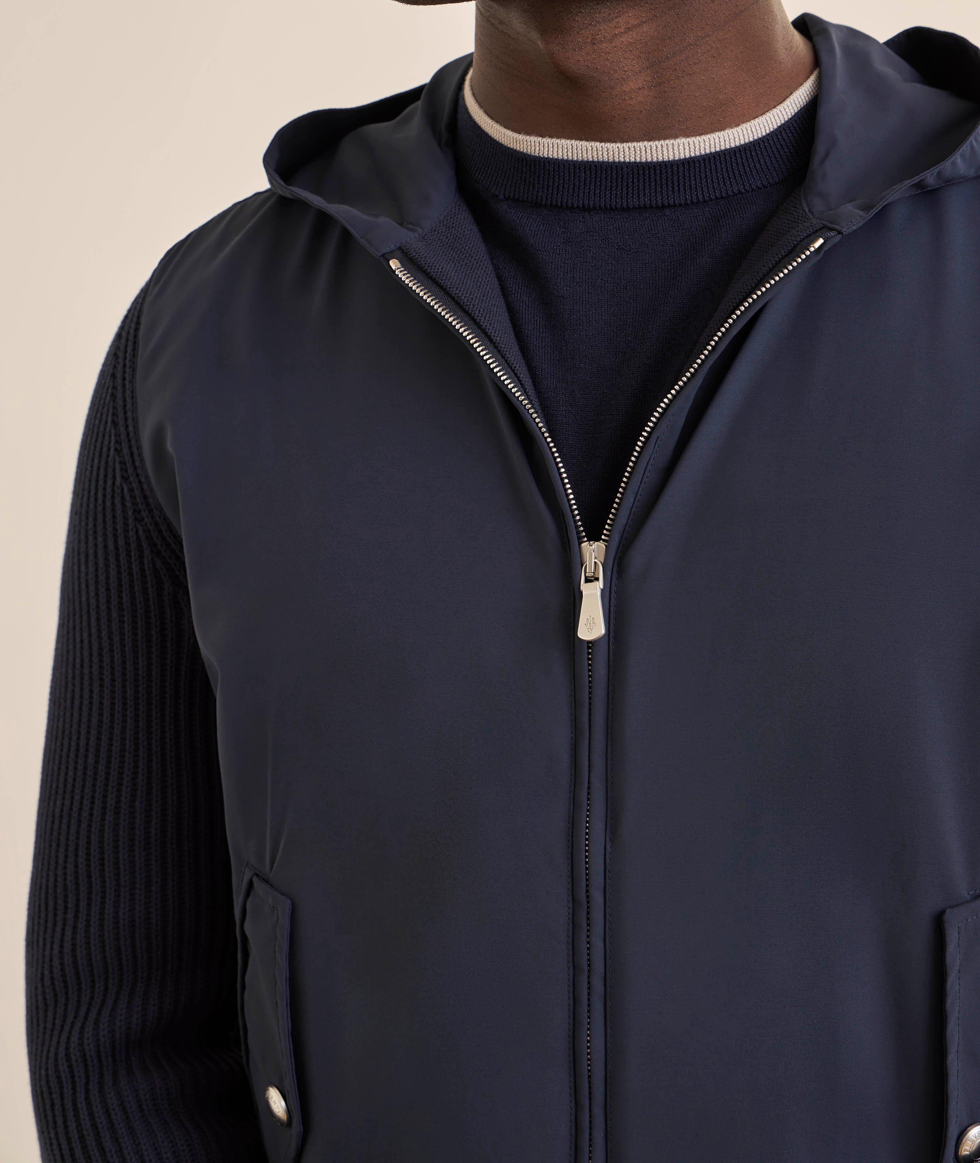 Pull à capuche maille hybride image 3