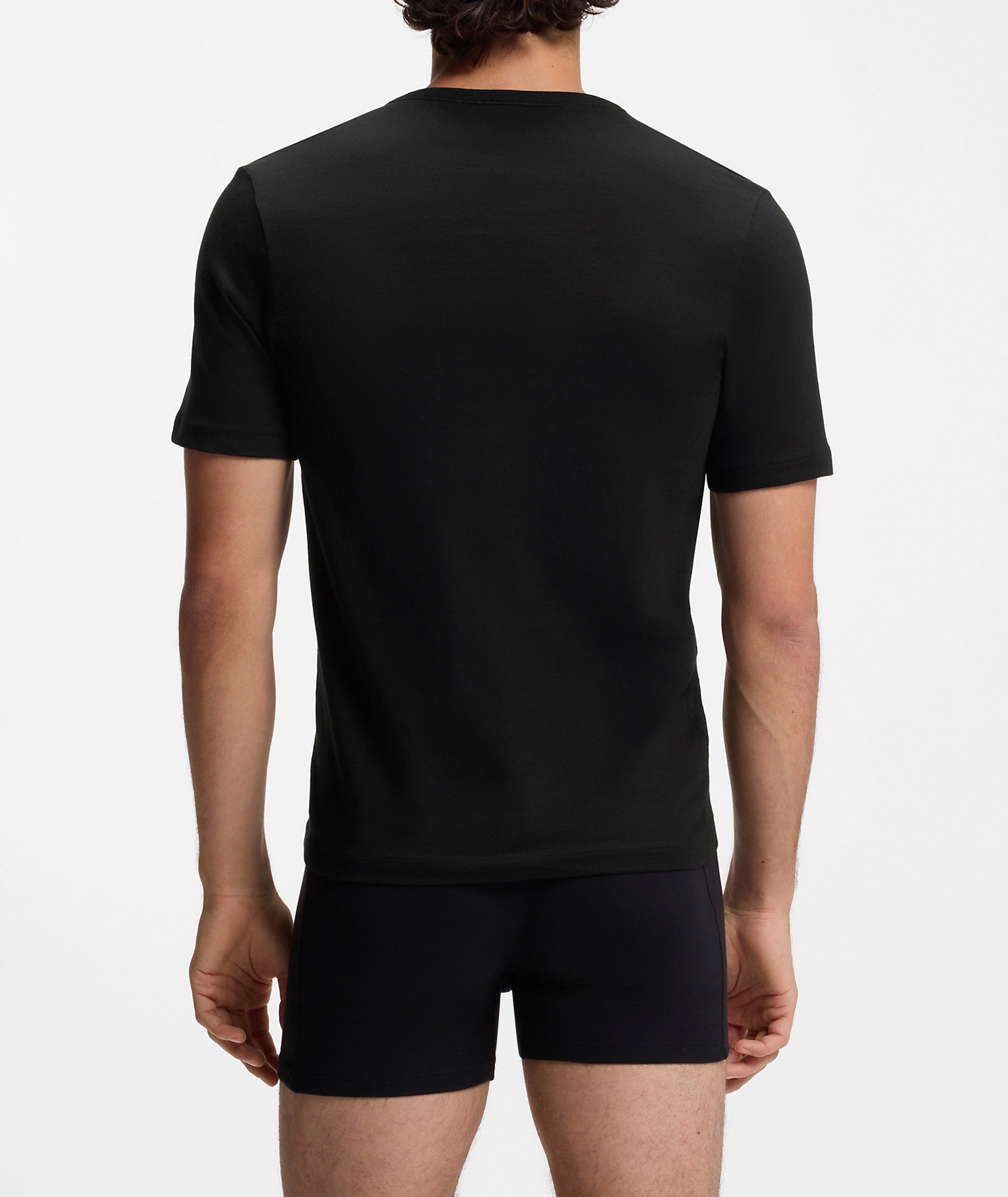 Lot de trois t-shirts coton logo brodé image 2