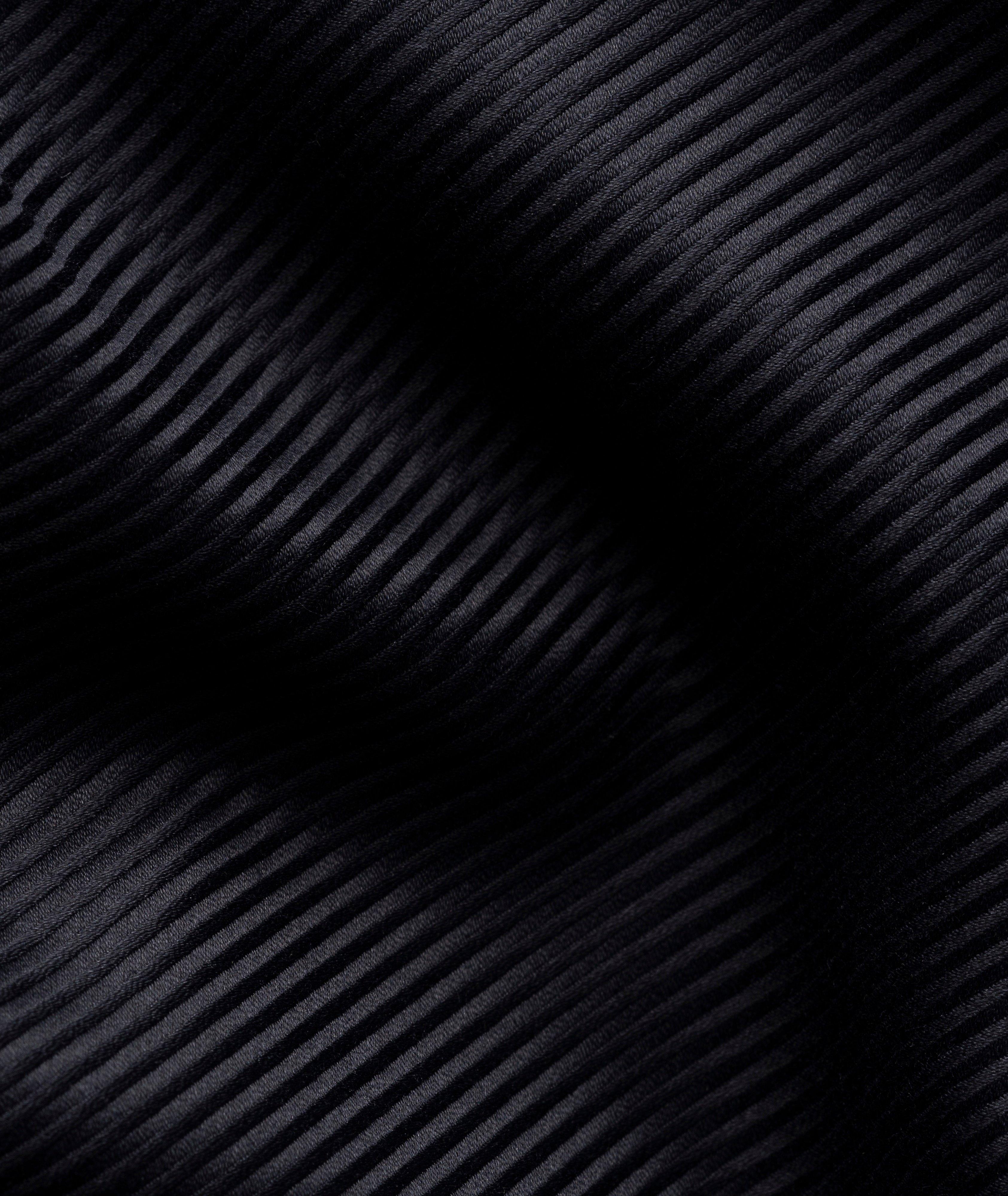 Thumbnail to select image 8