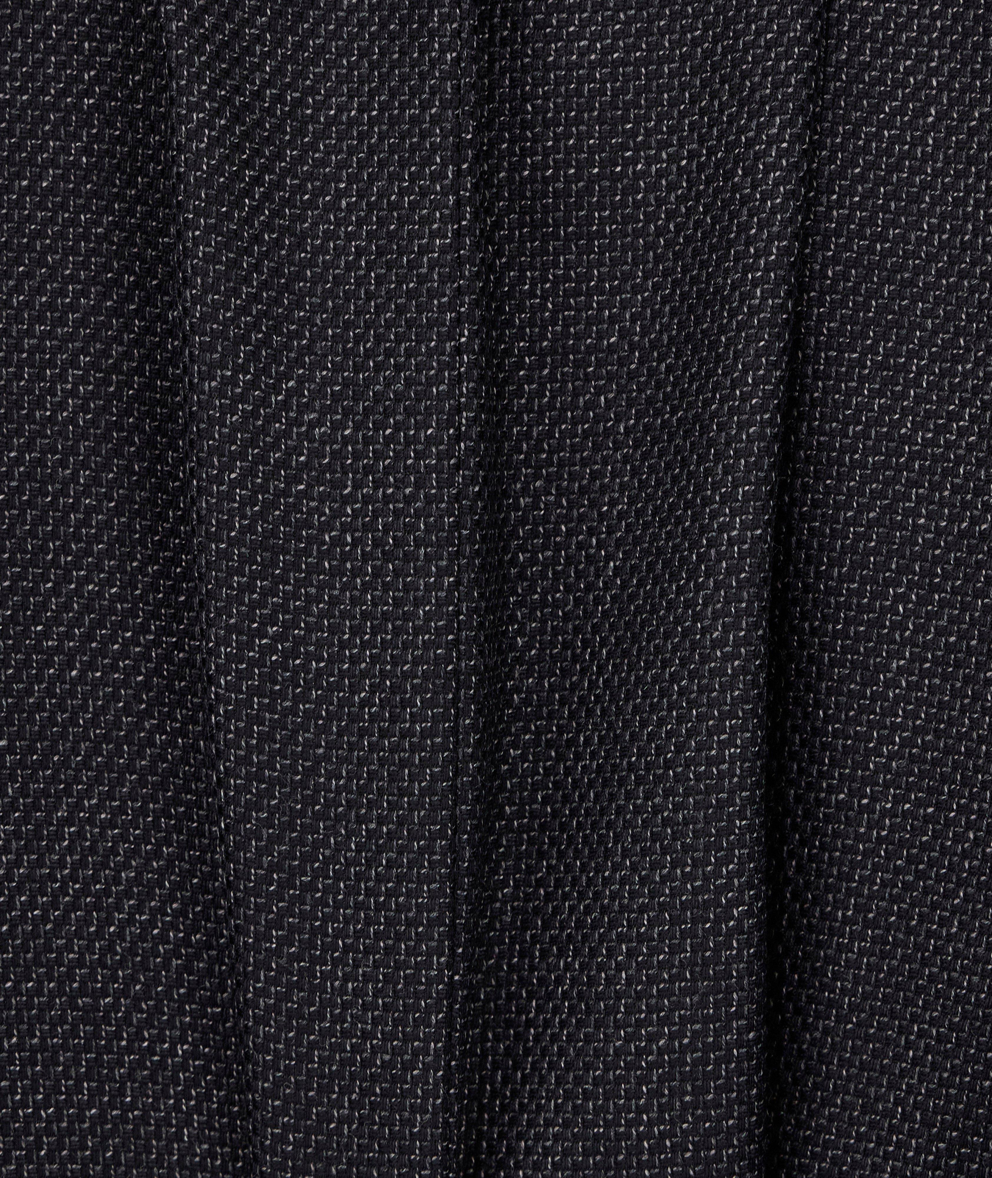 Thumbnail to select image 3