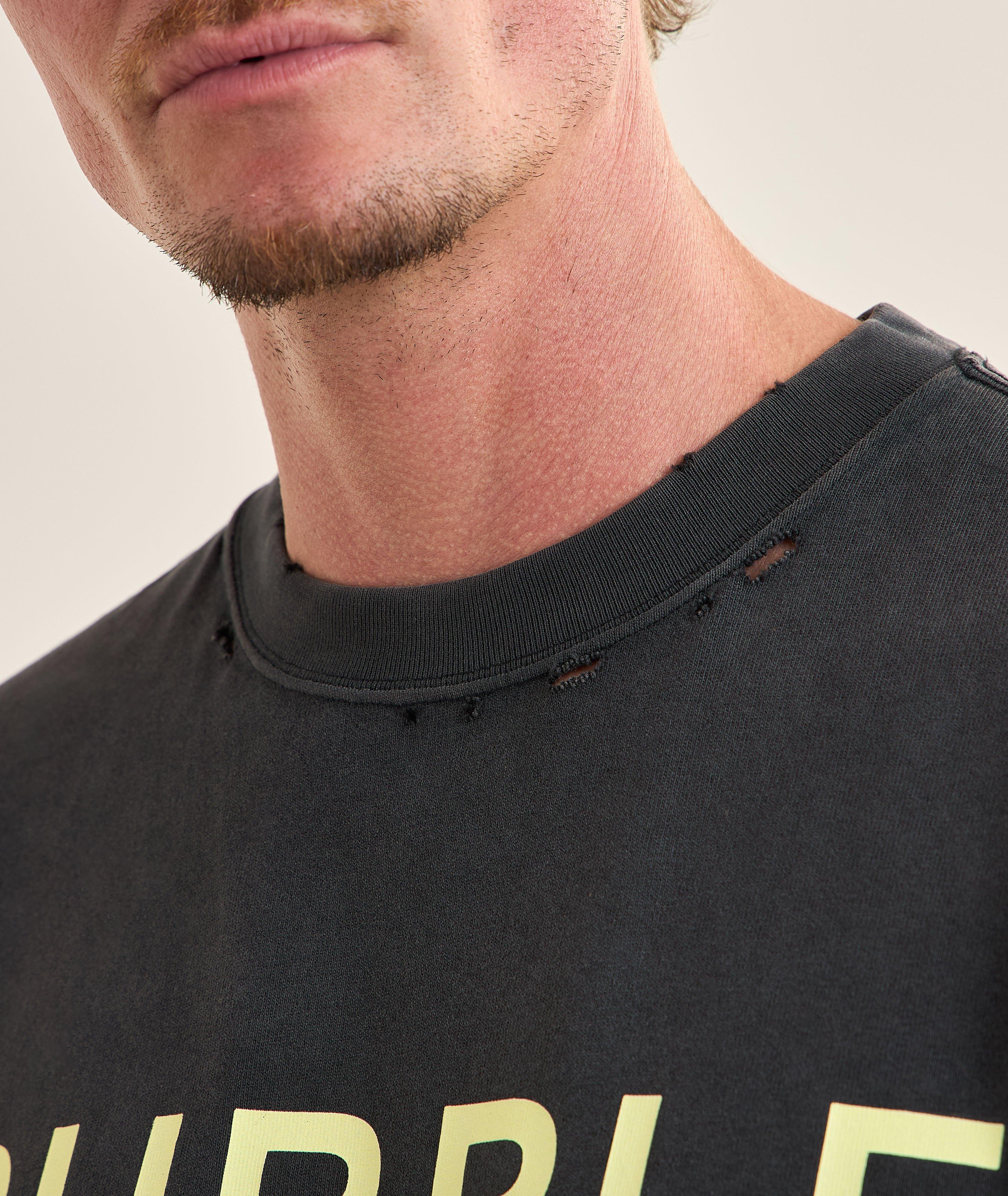 T-shirt coton usé séquence image 3