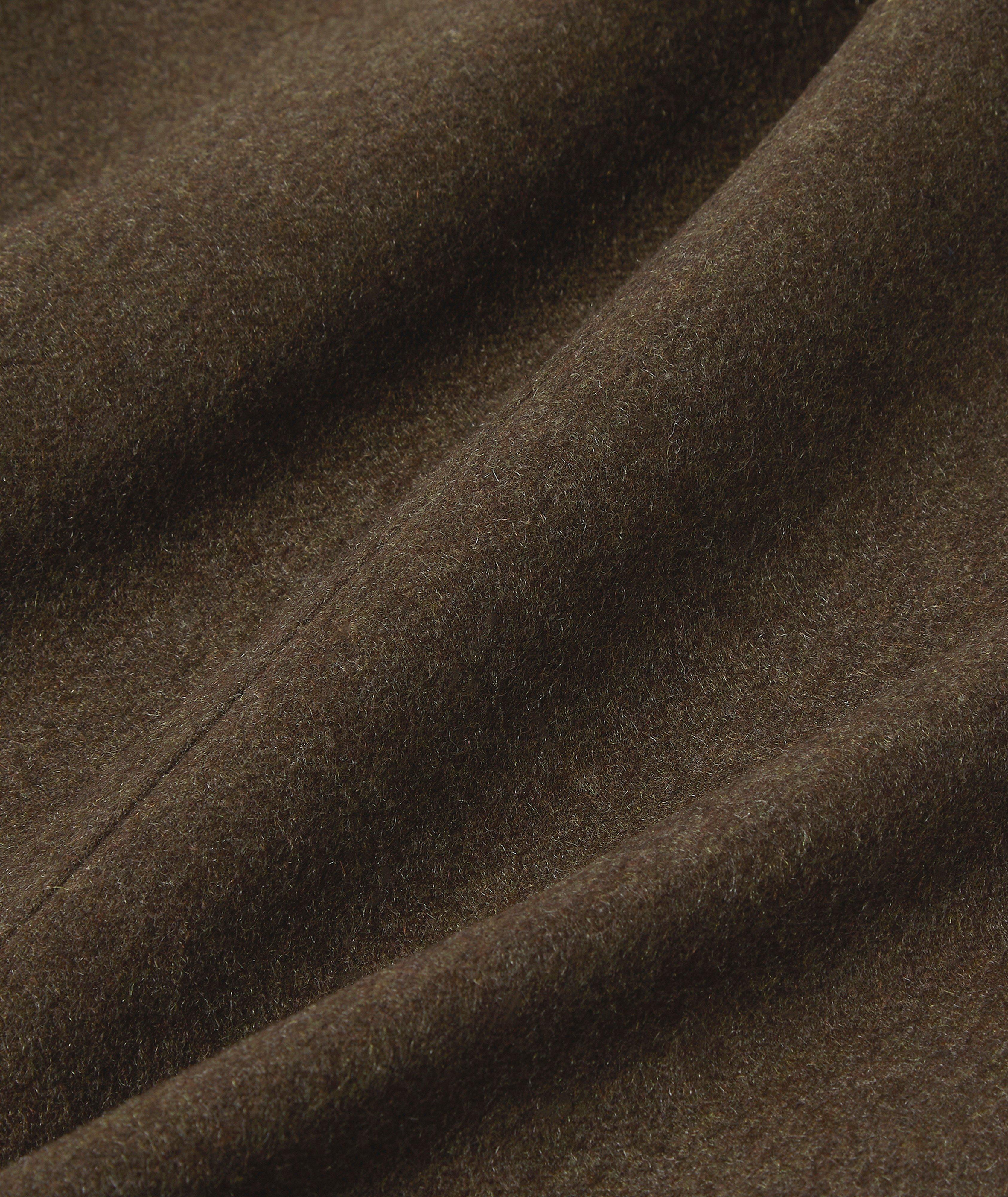 Thumbnail to select image 5