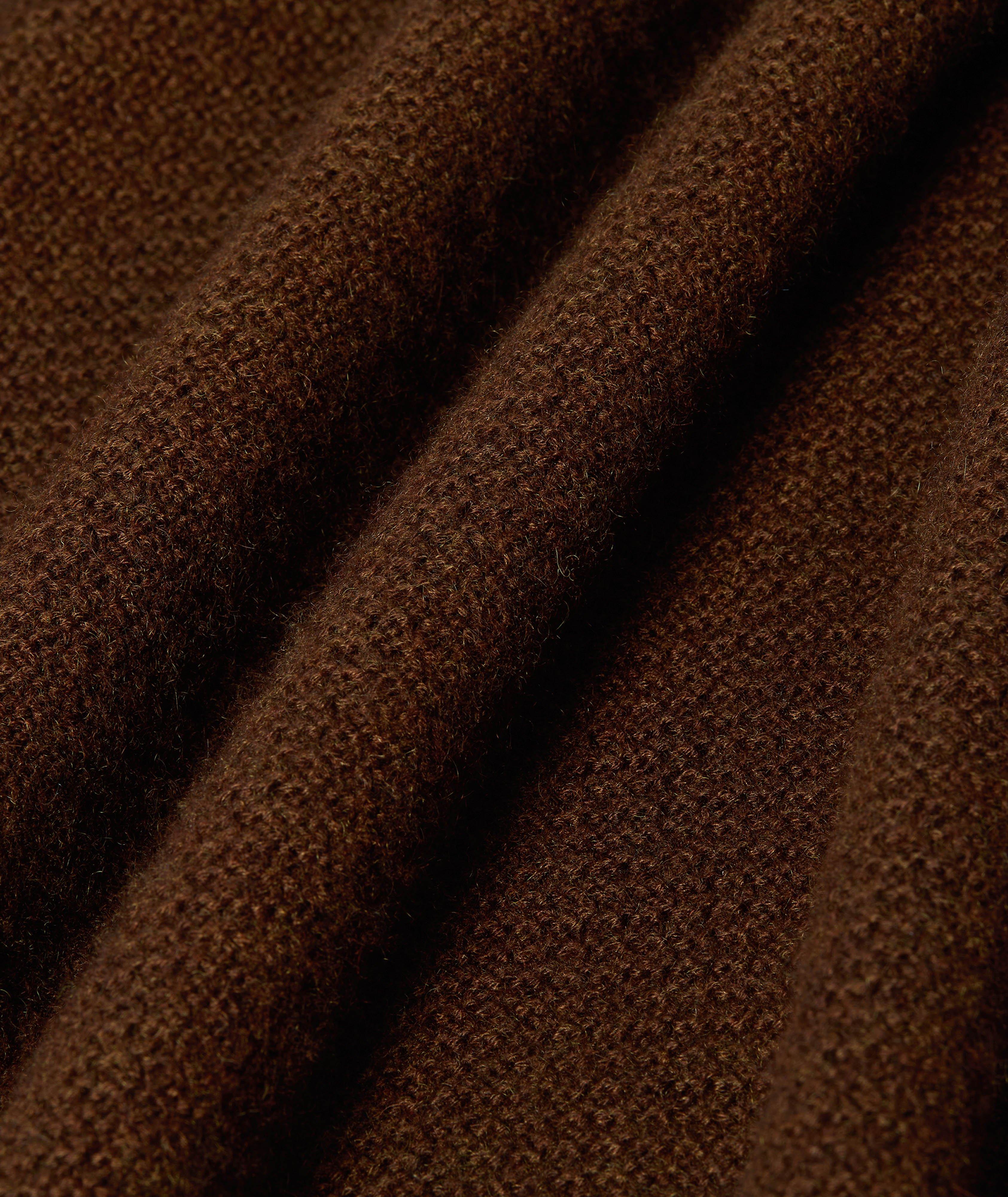 Thumbnail to select image 7