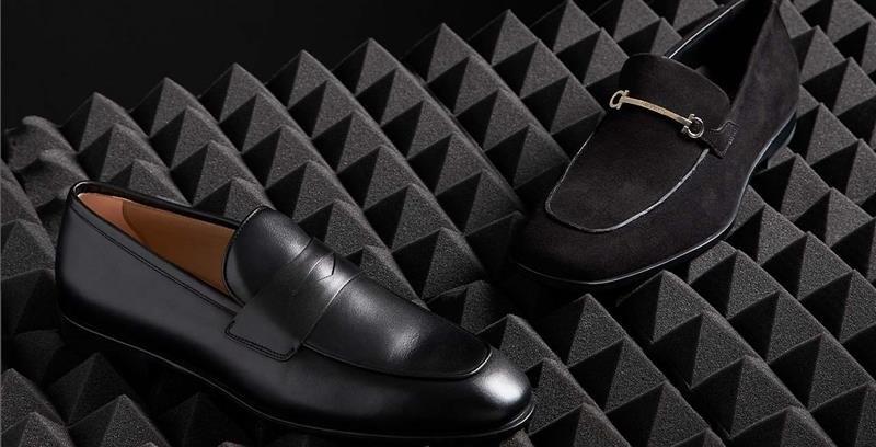 Ferragamo shoes for wide feet hotsell