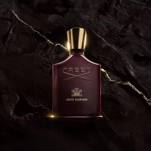 Une présentation d’un parfum Creed