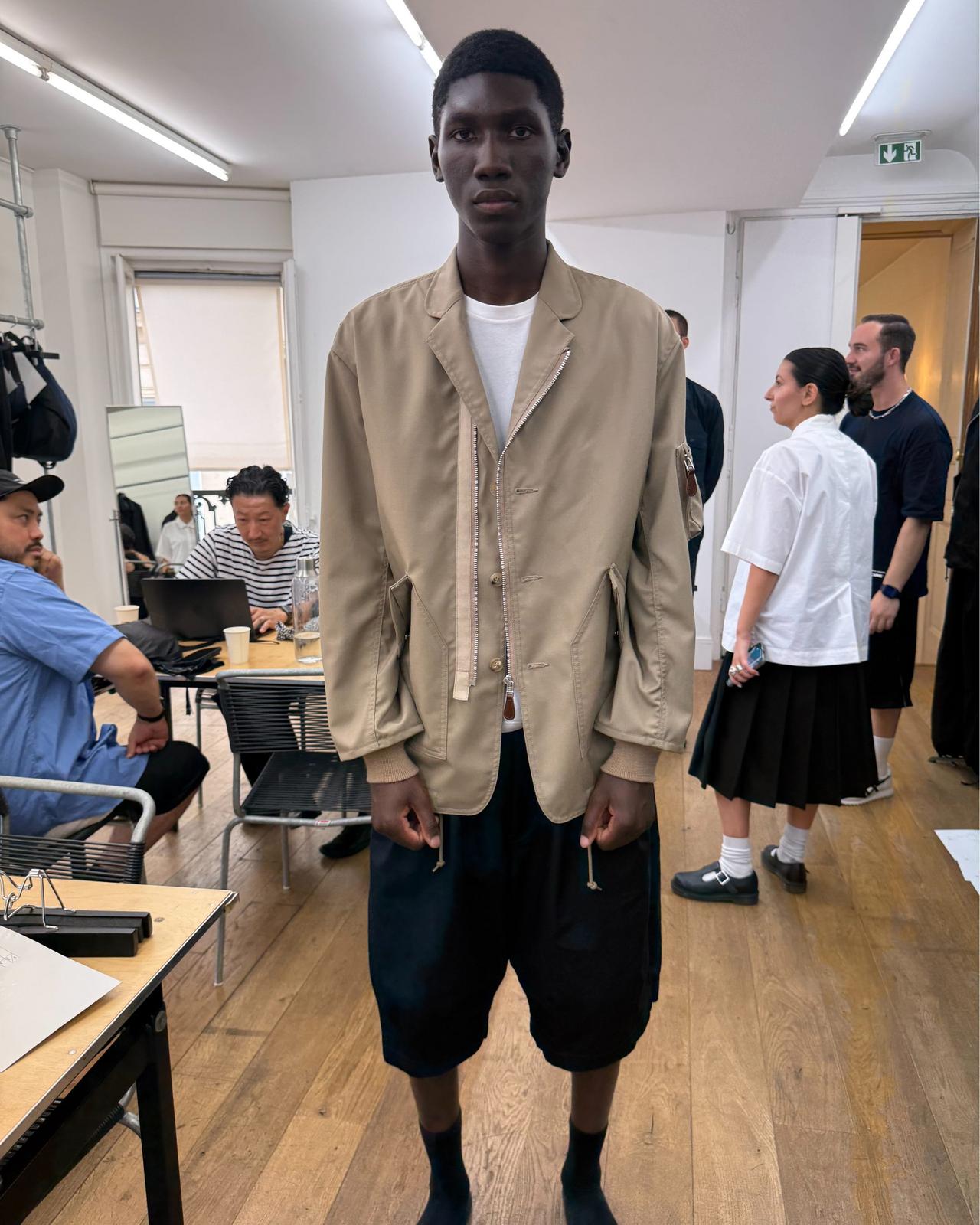 blazer en laine beige inspiré d’une veste de pilote