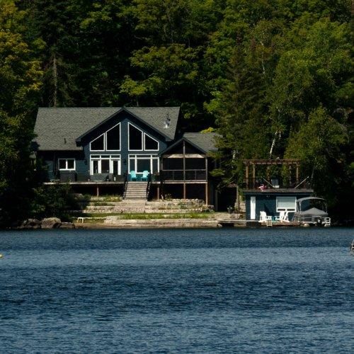 How to Pack for a Cottage Weekend