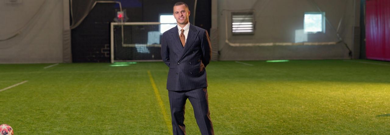 Sebastian Giovinco sur un terrain de football en salle
