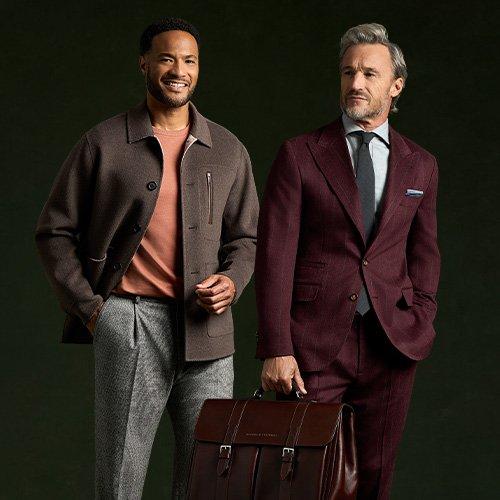 Deux mannequins masculins portant une tenue de travail
