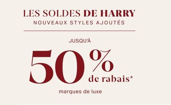 Bannière beige indiquant jusqu'à 50 % de réduction chez Harry Rosen