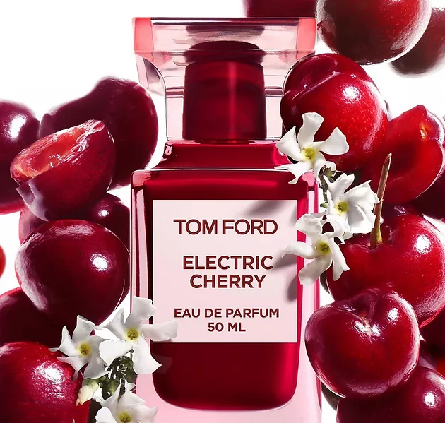 Bouteille de 50 ml d'Eau de parfum TOM FORD Electric Cherry