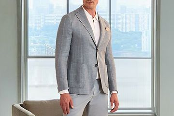Image 3: Male model wearing Eleventy