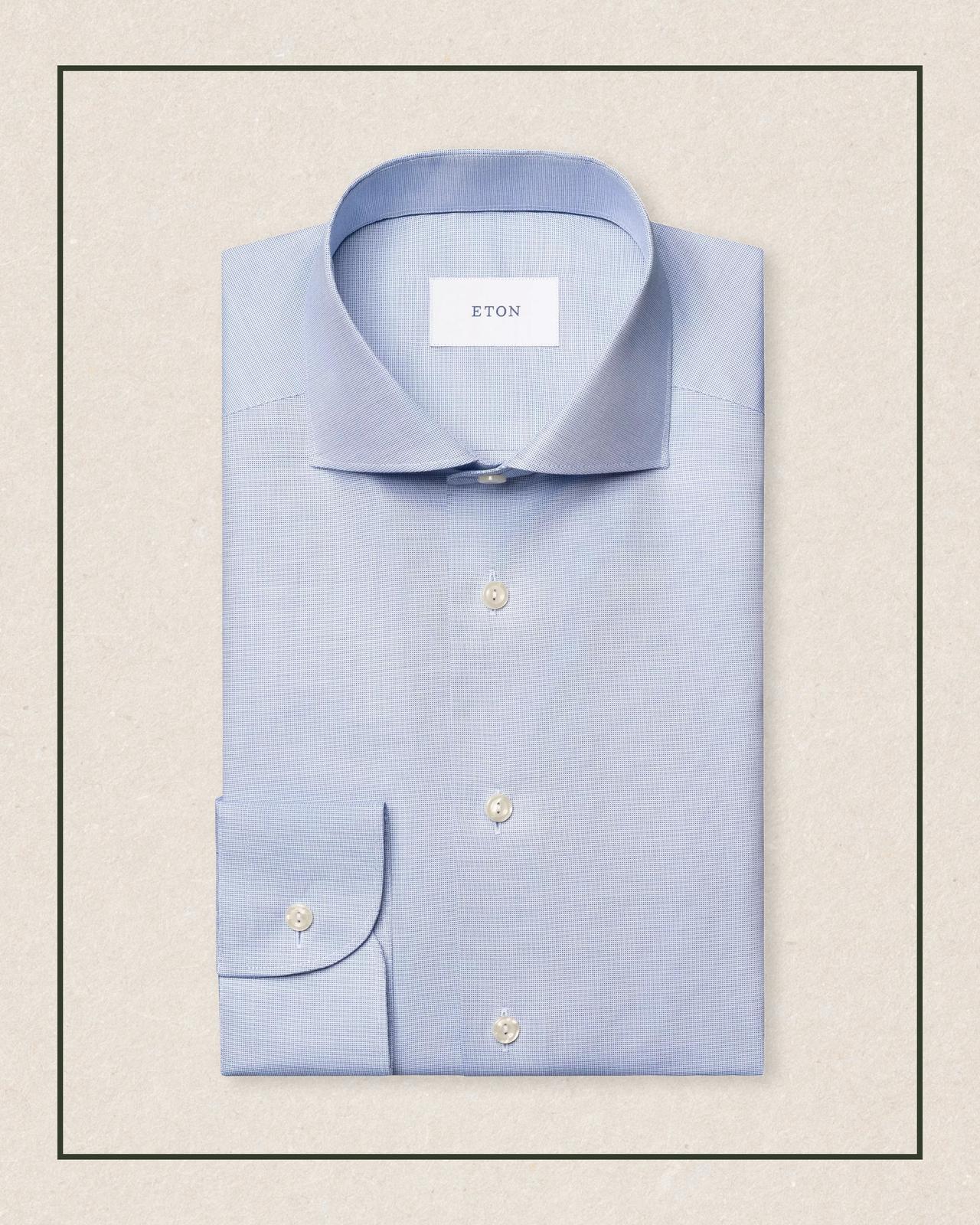 Une chemise habillée bleu pâle de Eton