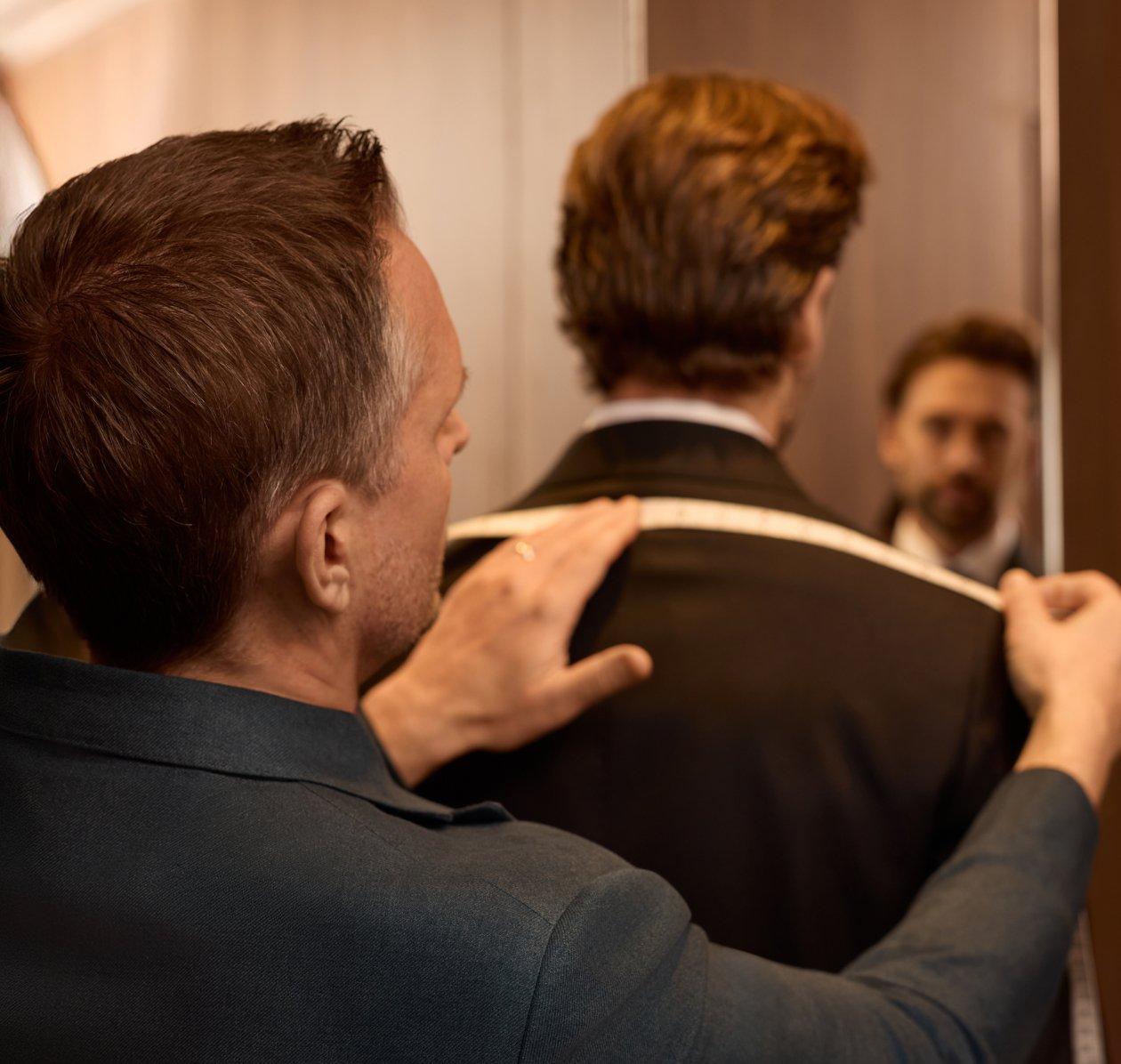 Mannequin portant complet par Harold