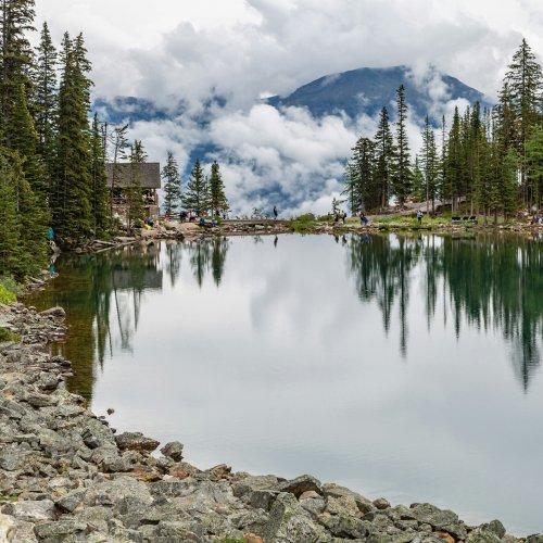 The Best Hiking Trails in Canada (and What to Wear)