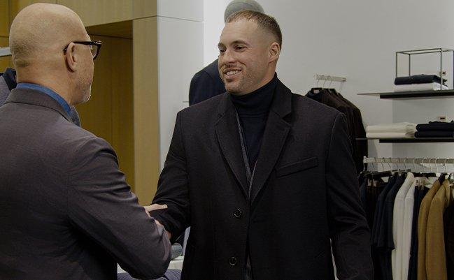 George Springer se prépare pour les fêtes en BOSS chez Harry Rosen 