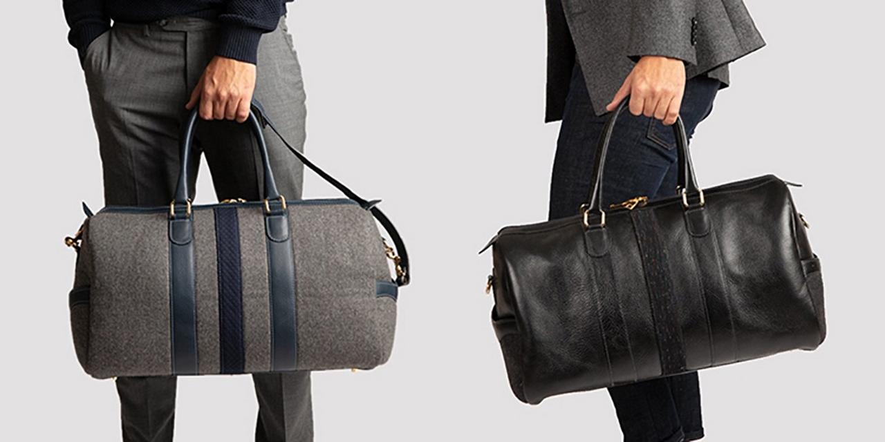 Branded leather duffle outlet bag