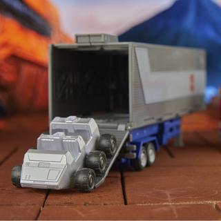 Transformers Studio Series Commander Class, Optimus Prime 86-31 ispirato al film ""The Transformers: The Movie""