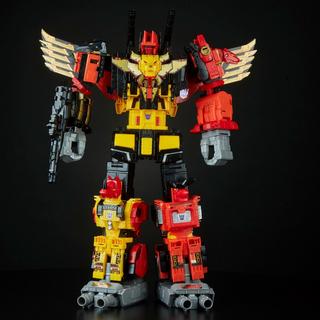 Transformers Power of the Primes Titan Class Predaking