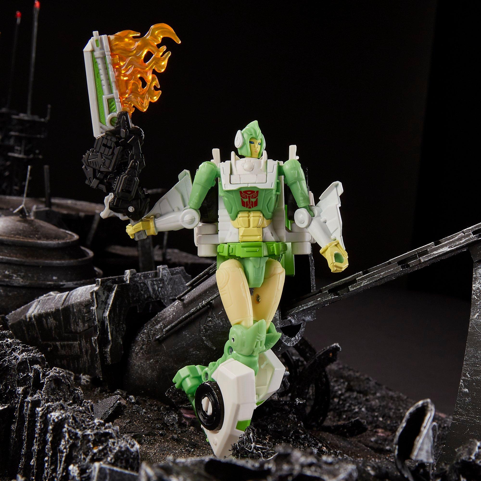 Transformers Autobot Greenlight & Dazzlestrike Action Figure Set