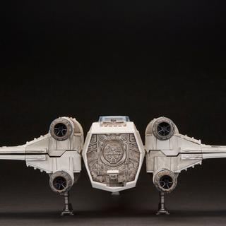 STAR WARS The Vintage Collection Luke Skywalker’s X-Wing Fighter Vehicle