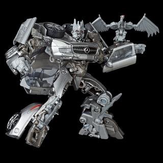 Transformers Studio Series 51 Deluxe Dark of the Moon Soundwave Figure