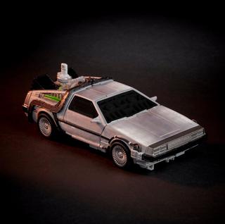 Transformers Generations -- Transformers Collaborative: mix con Ritorno al futuro, Gigawatt -- Ritorno al futuro