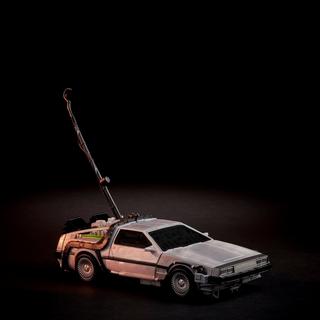 Transformers Generations -- Transformers Collaborative: mix con Ritorno al futuro, Gigawatt -- Ritorno al futuro